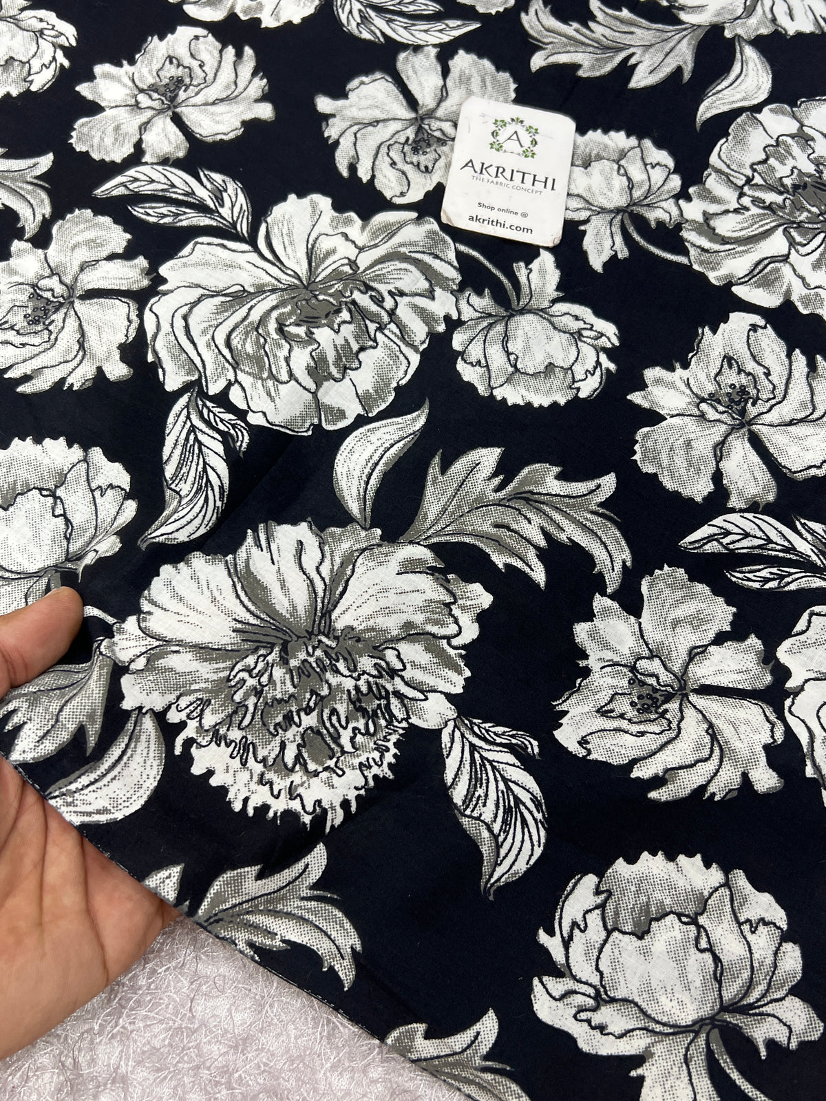 Printed pure cotton fabric