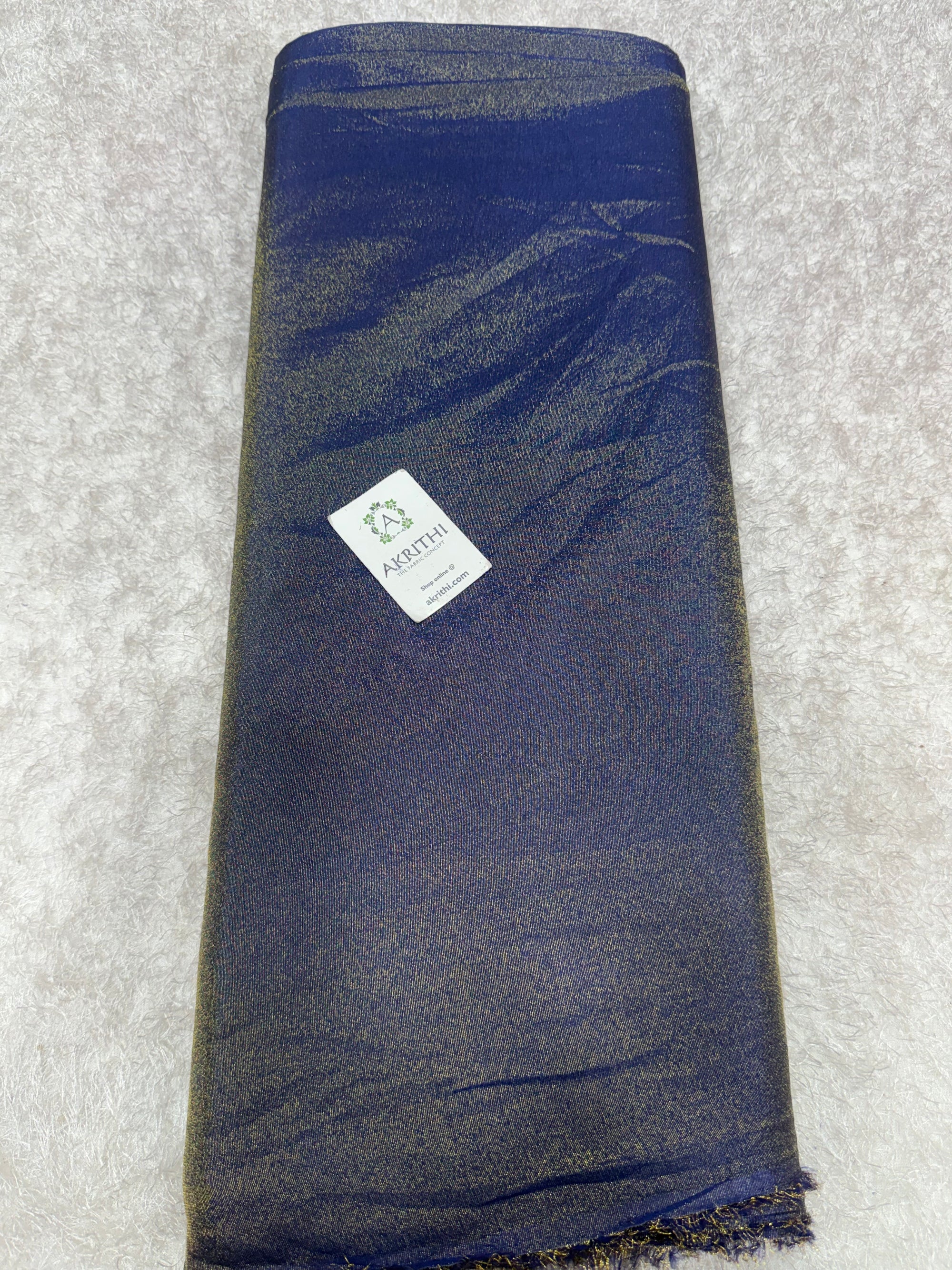 Plain tissue crepe fabric