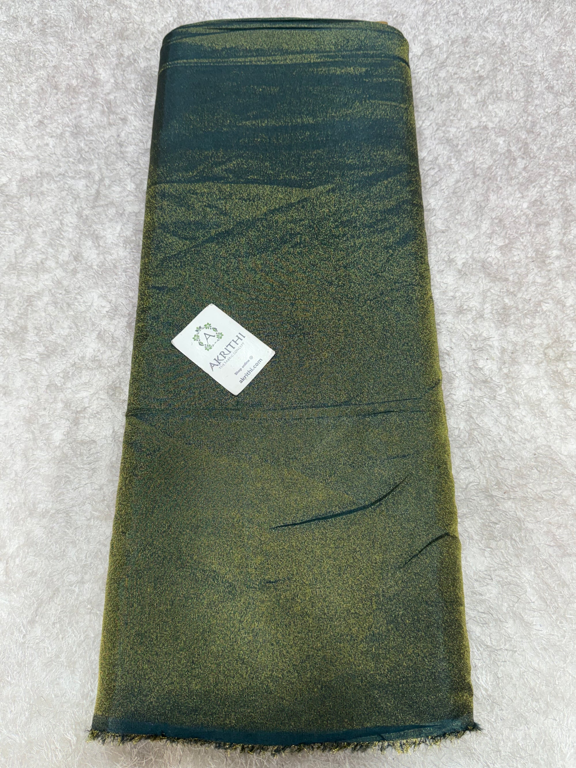 Plain tissue crepe fabric