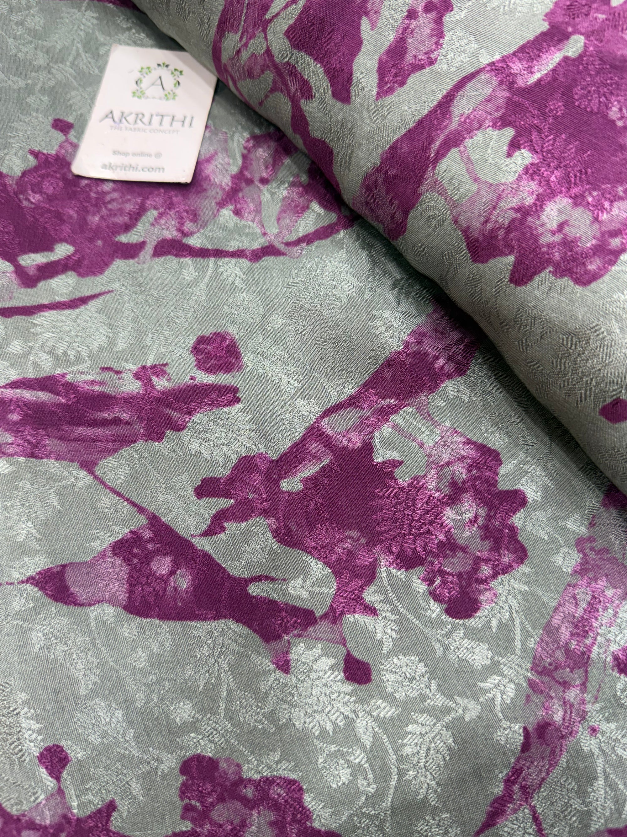 Printed pure viscose muslin fabric