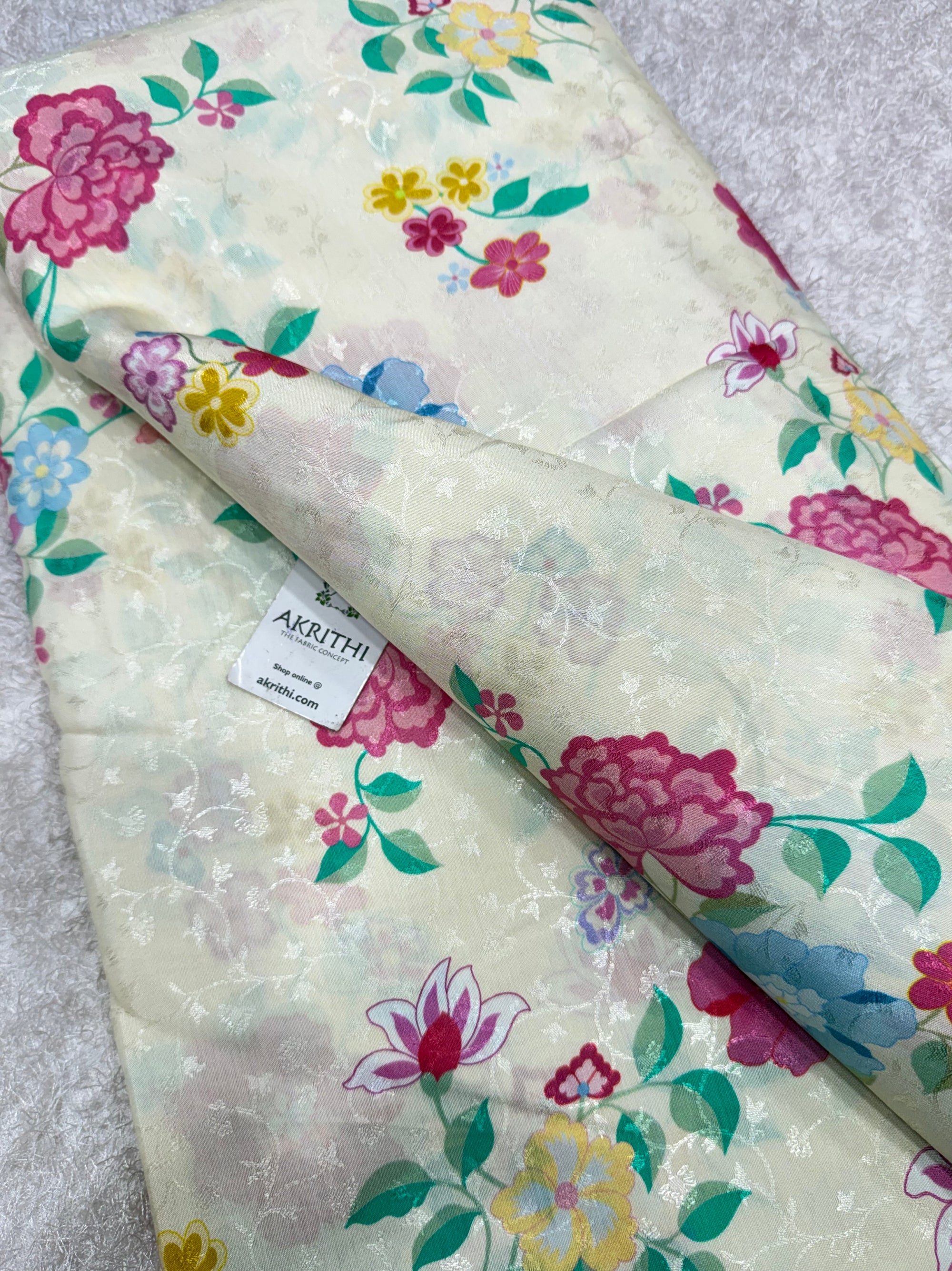 Printed pure viscose muslin fabric