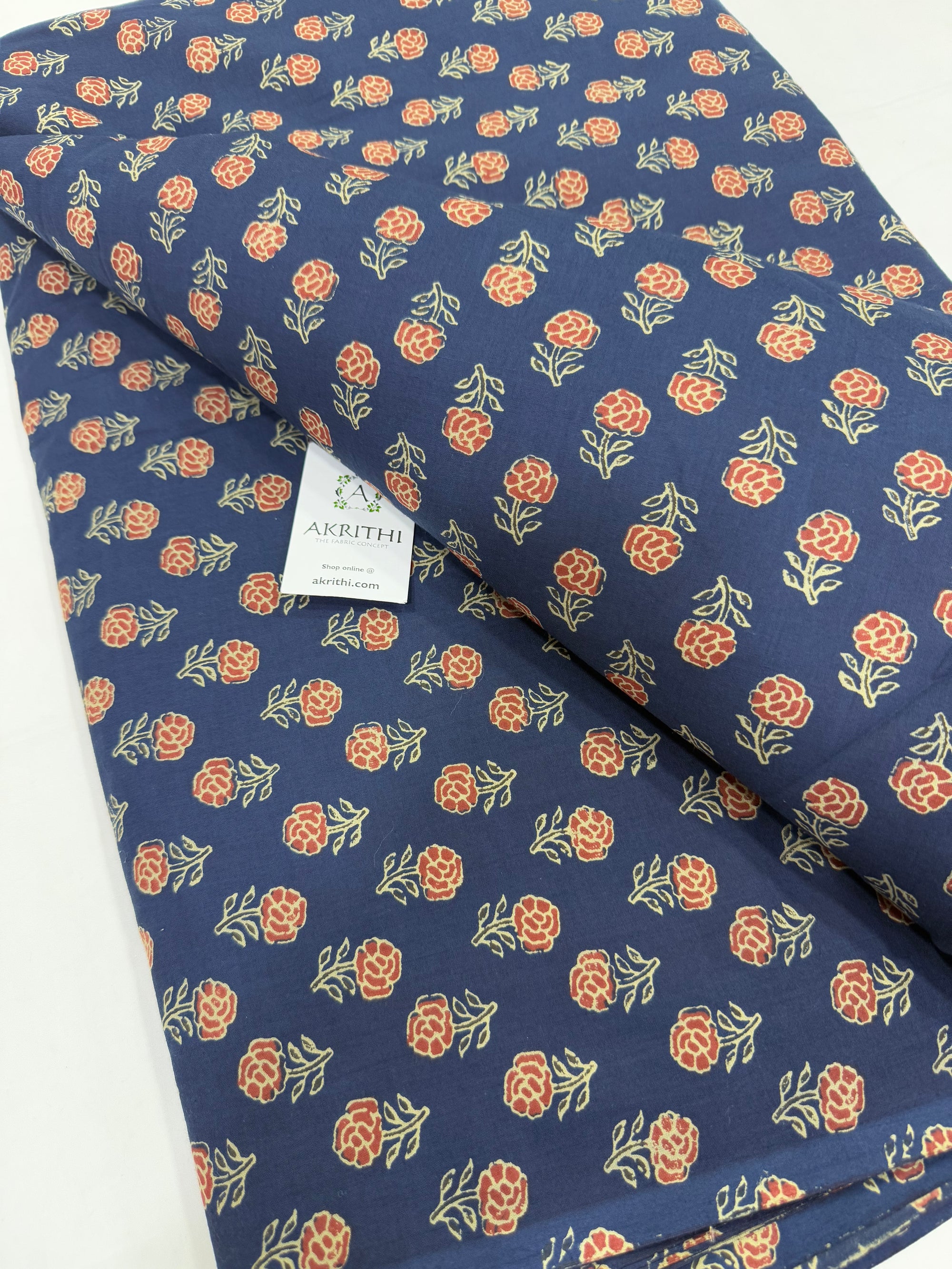 Printed pure cotton fabric