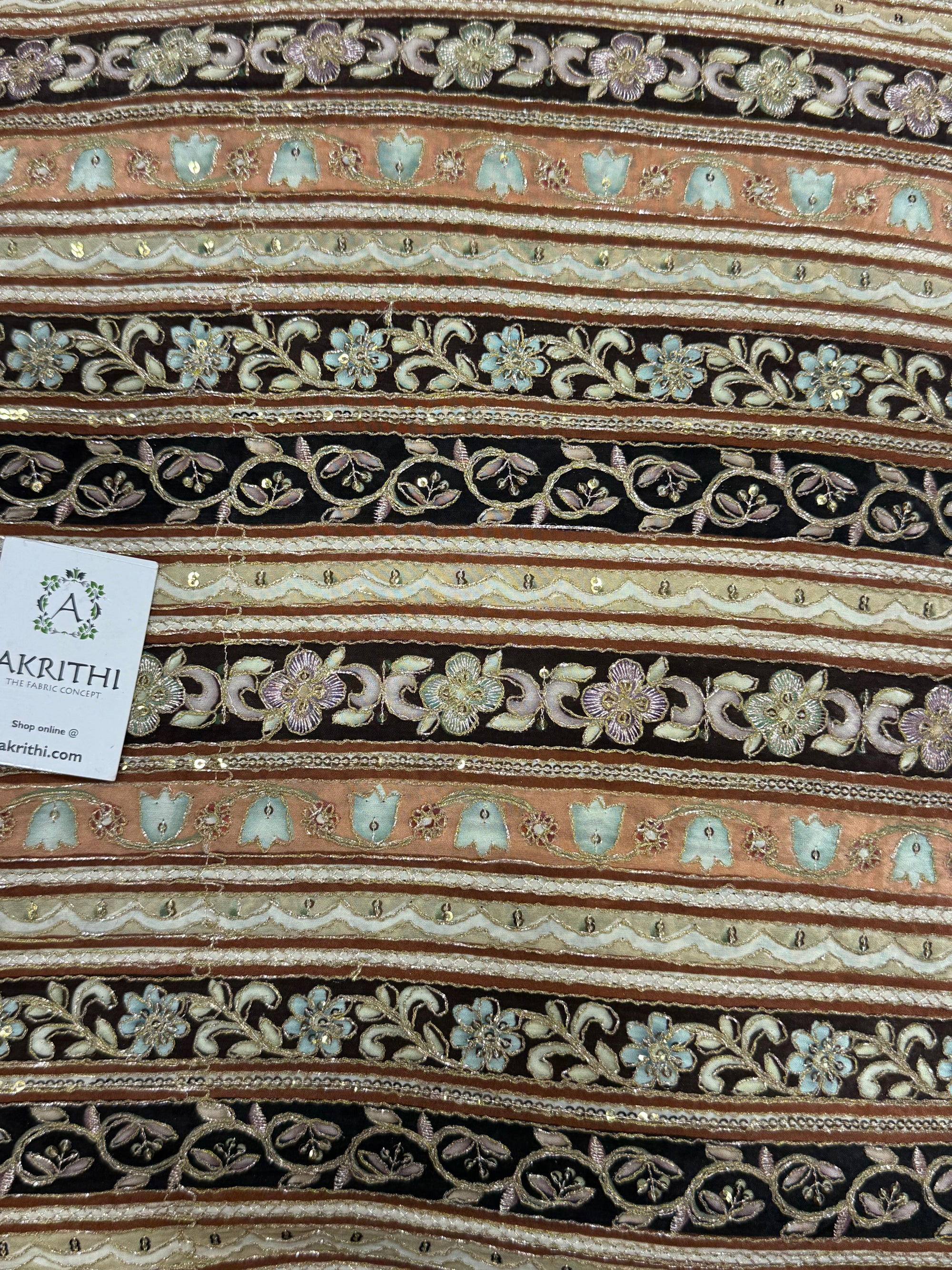 Embroidered crepe fabric With position print