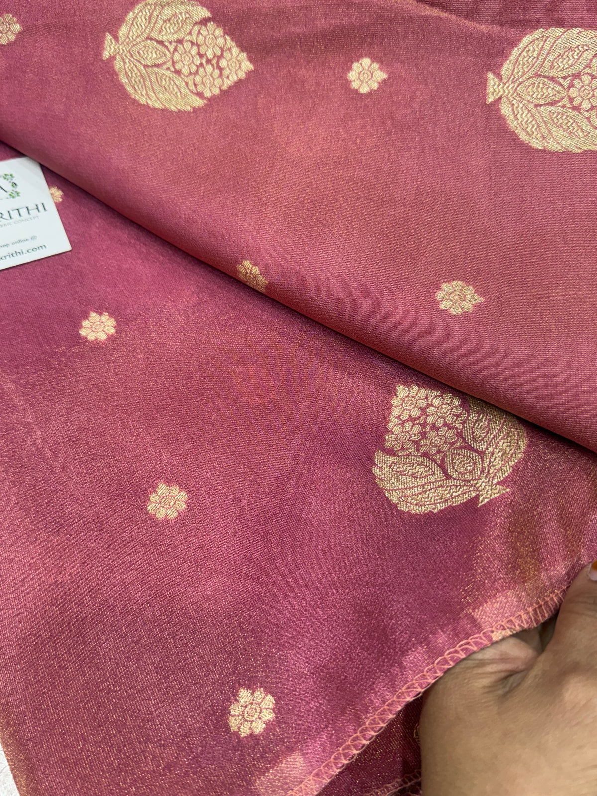 Pure tissue jacquard Butti fabric