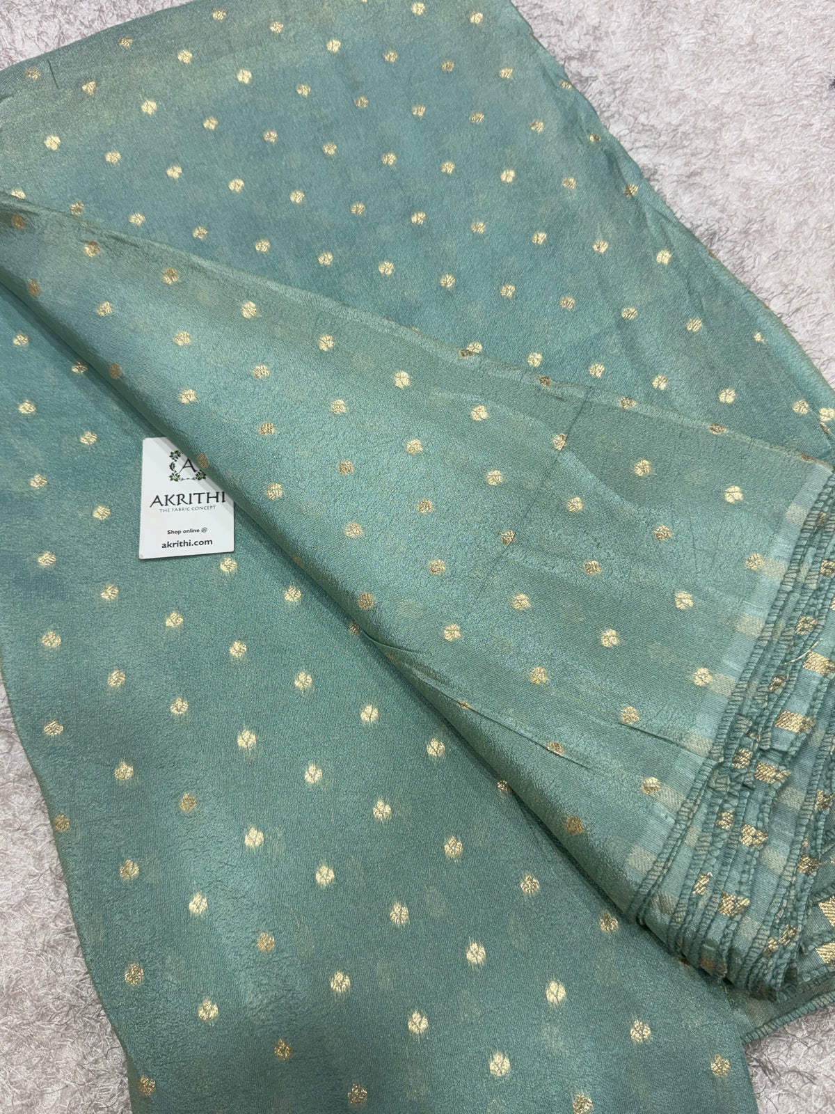 Pure tissue jacquard Butti fabric