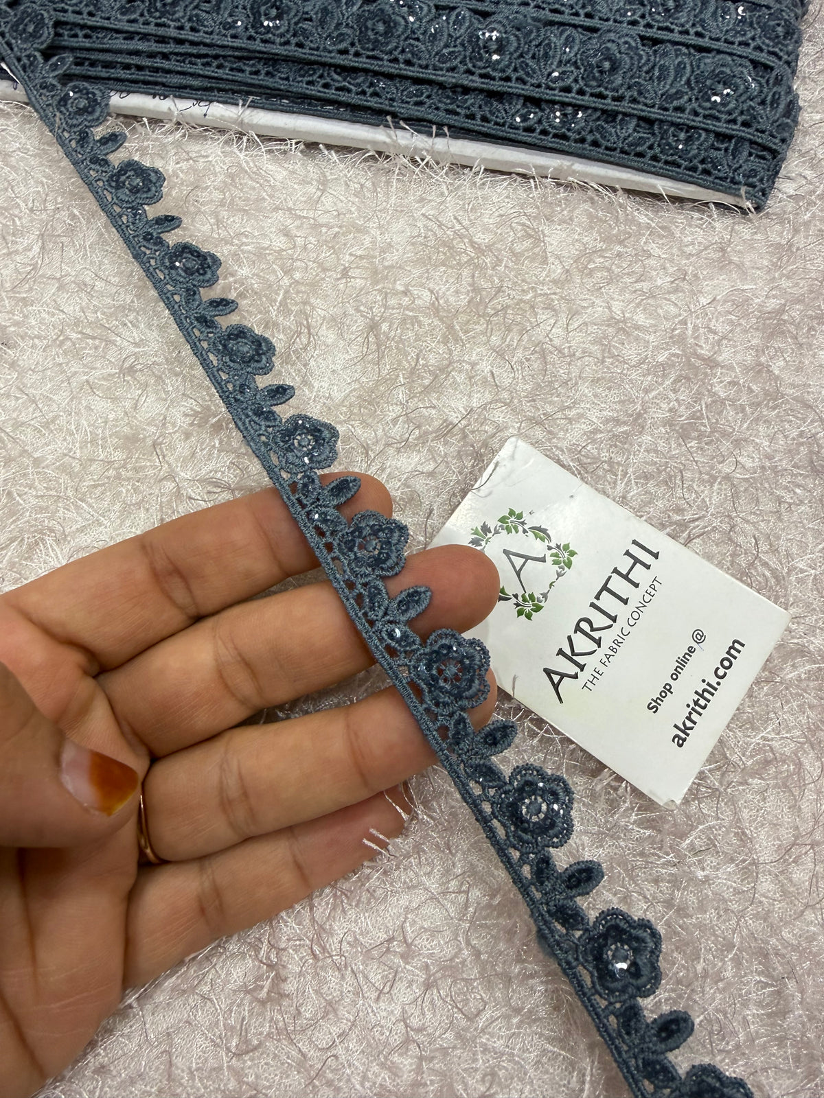 Lace per yard