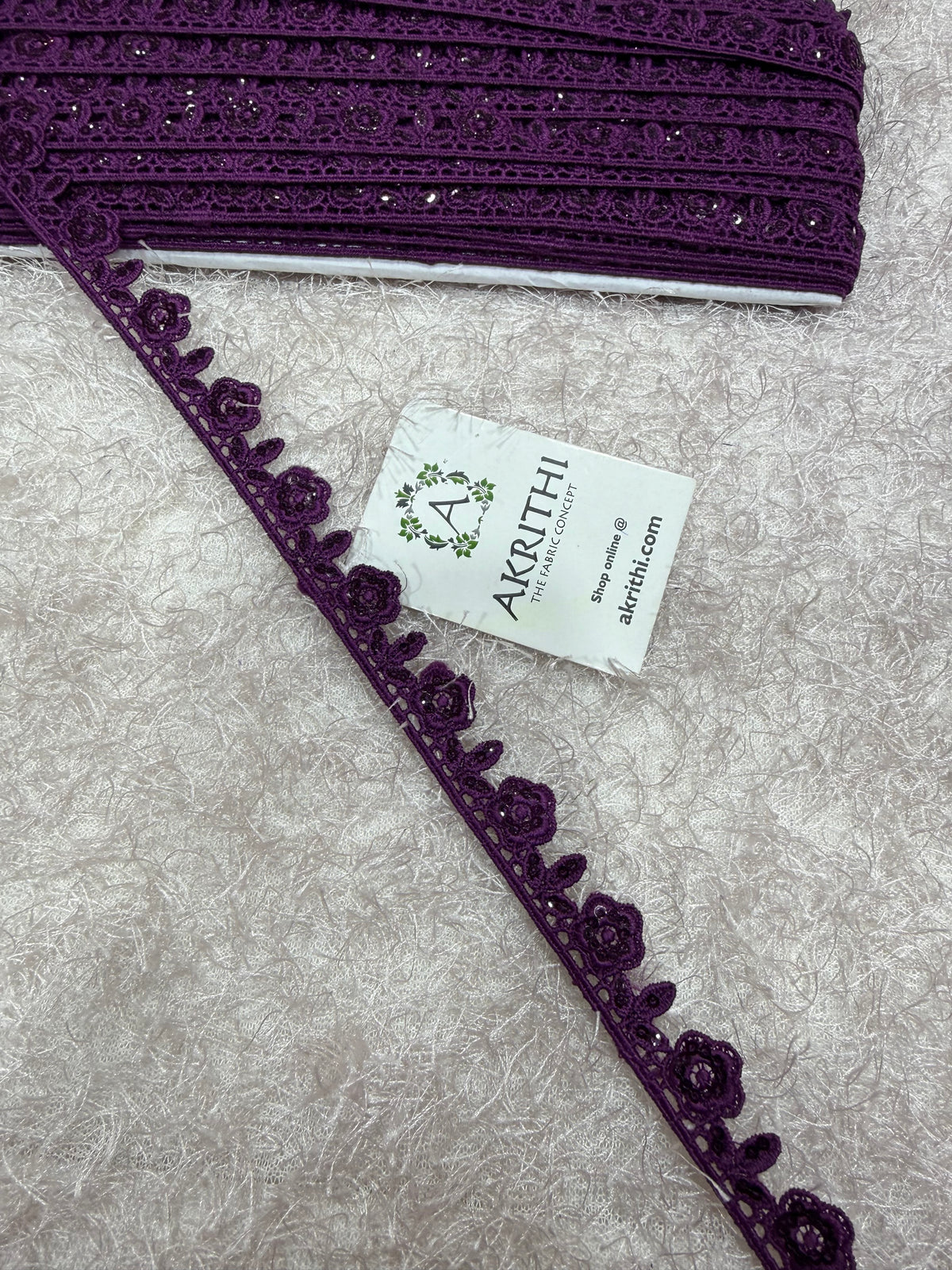 Lace per yard