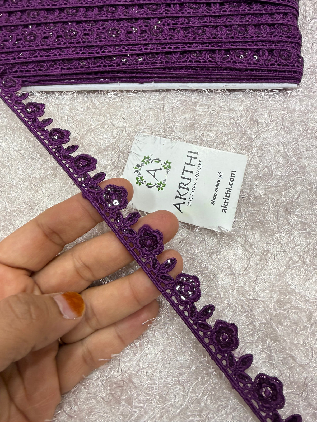 Lace per yard
