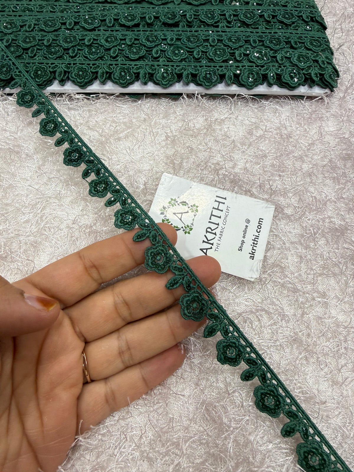 Lace per yard