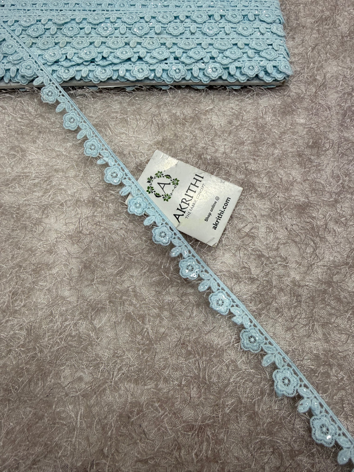 Lace per yard