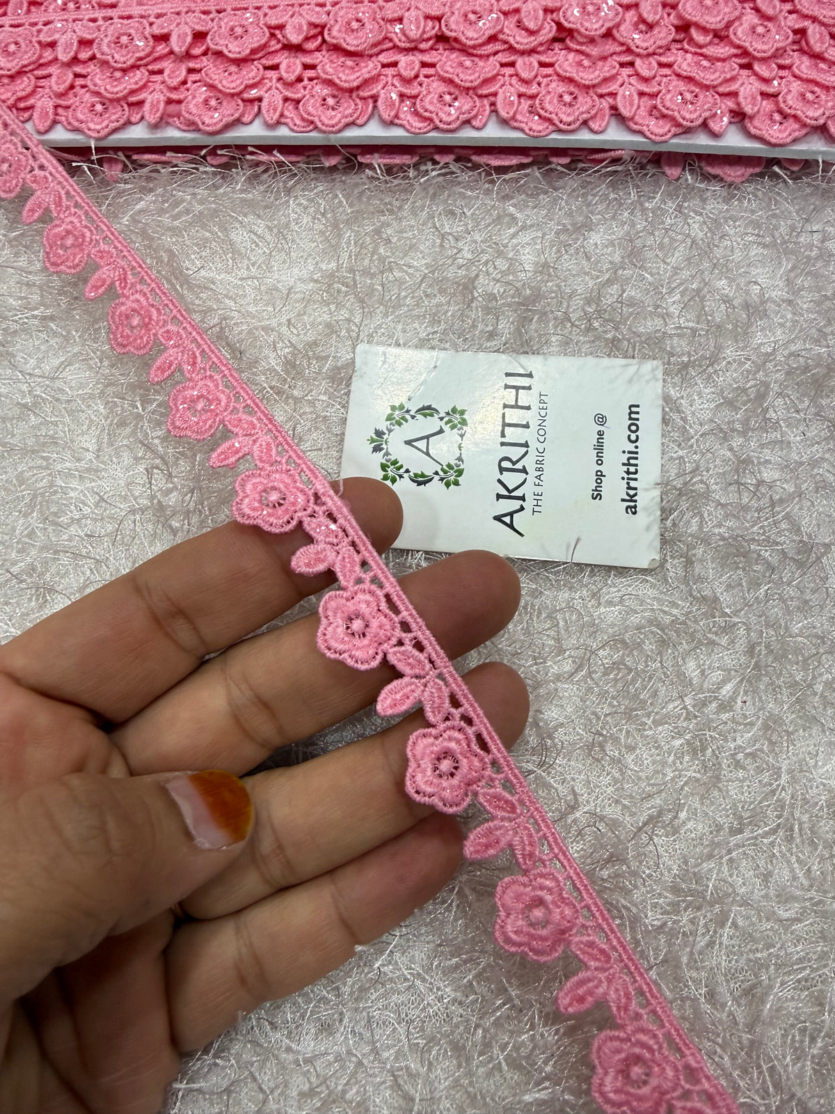 Lace per yard