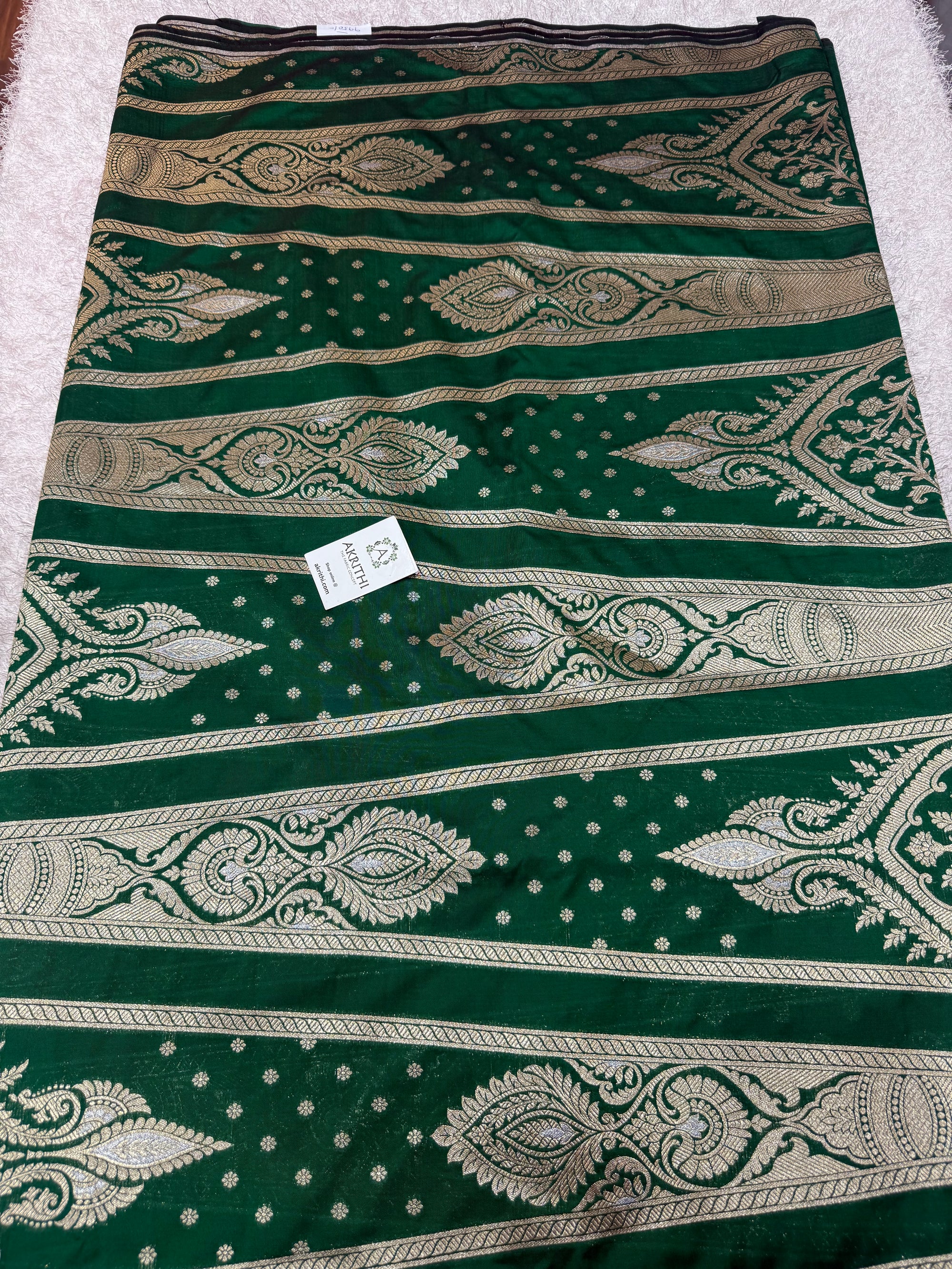 Pure Banarasi kali set