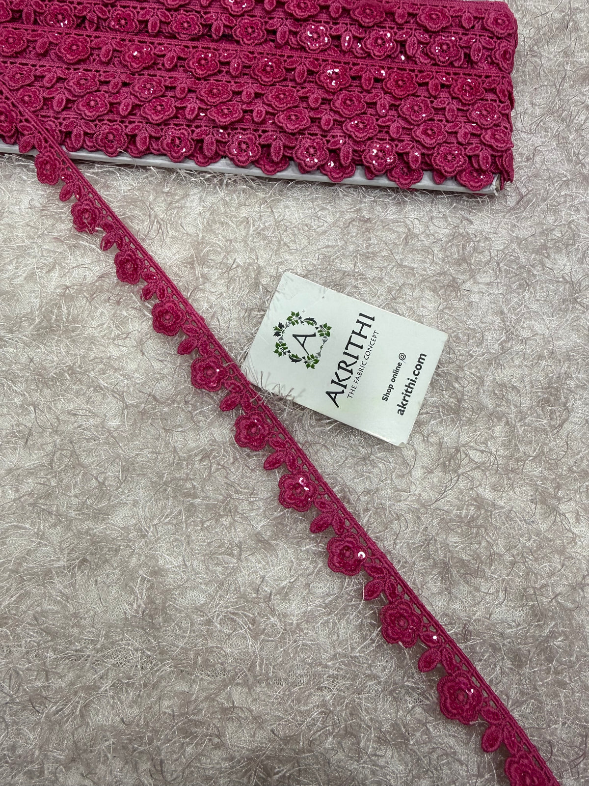 Lace per yard
