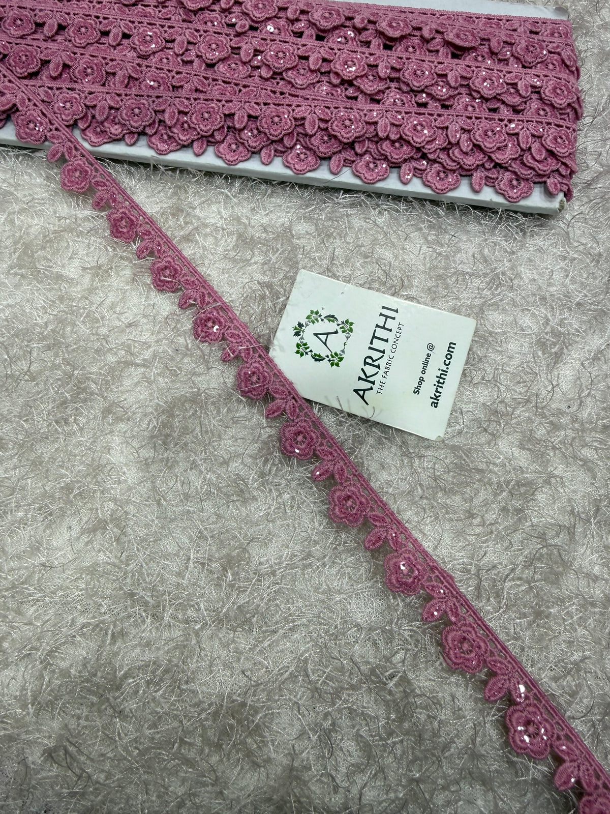 Lace per yard