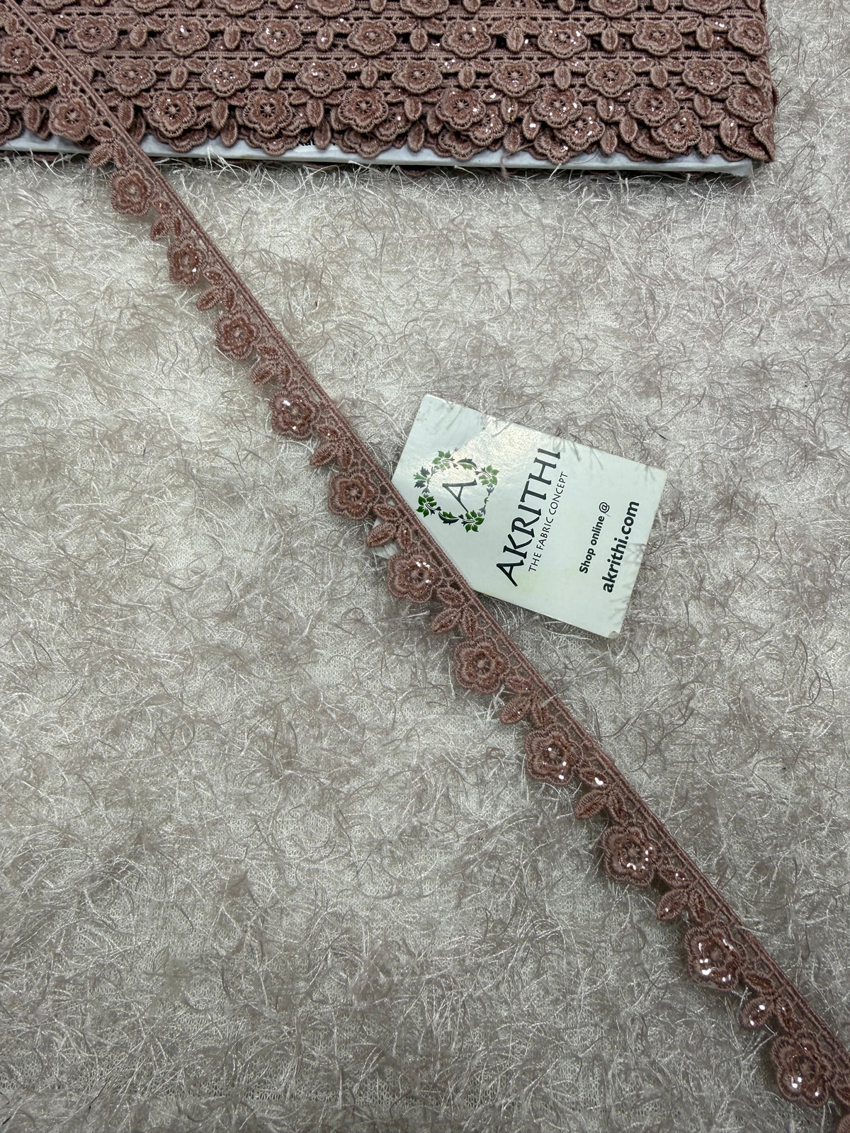 Lace per yard