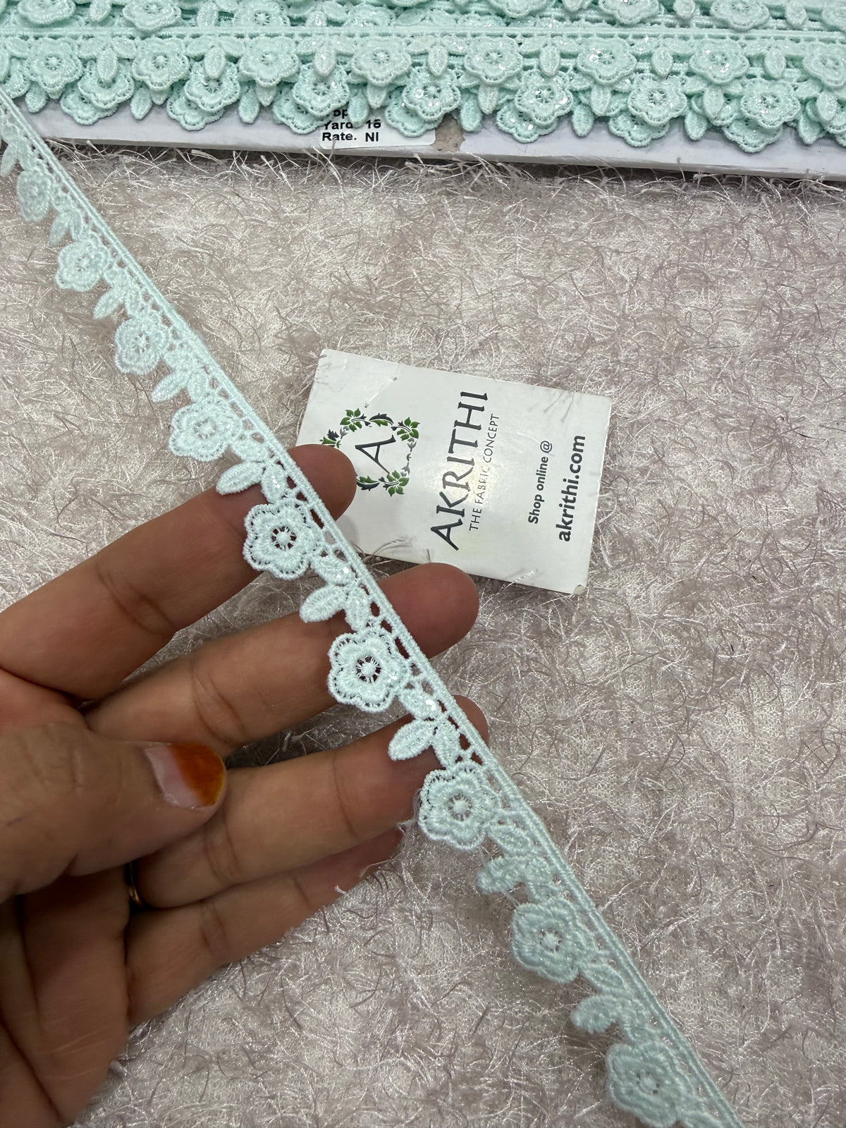 Lace per yard