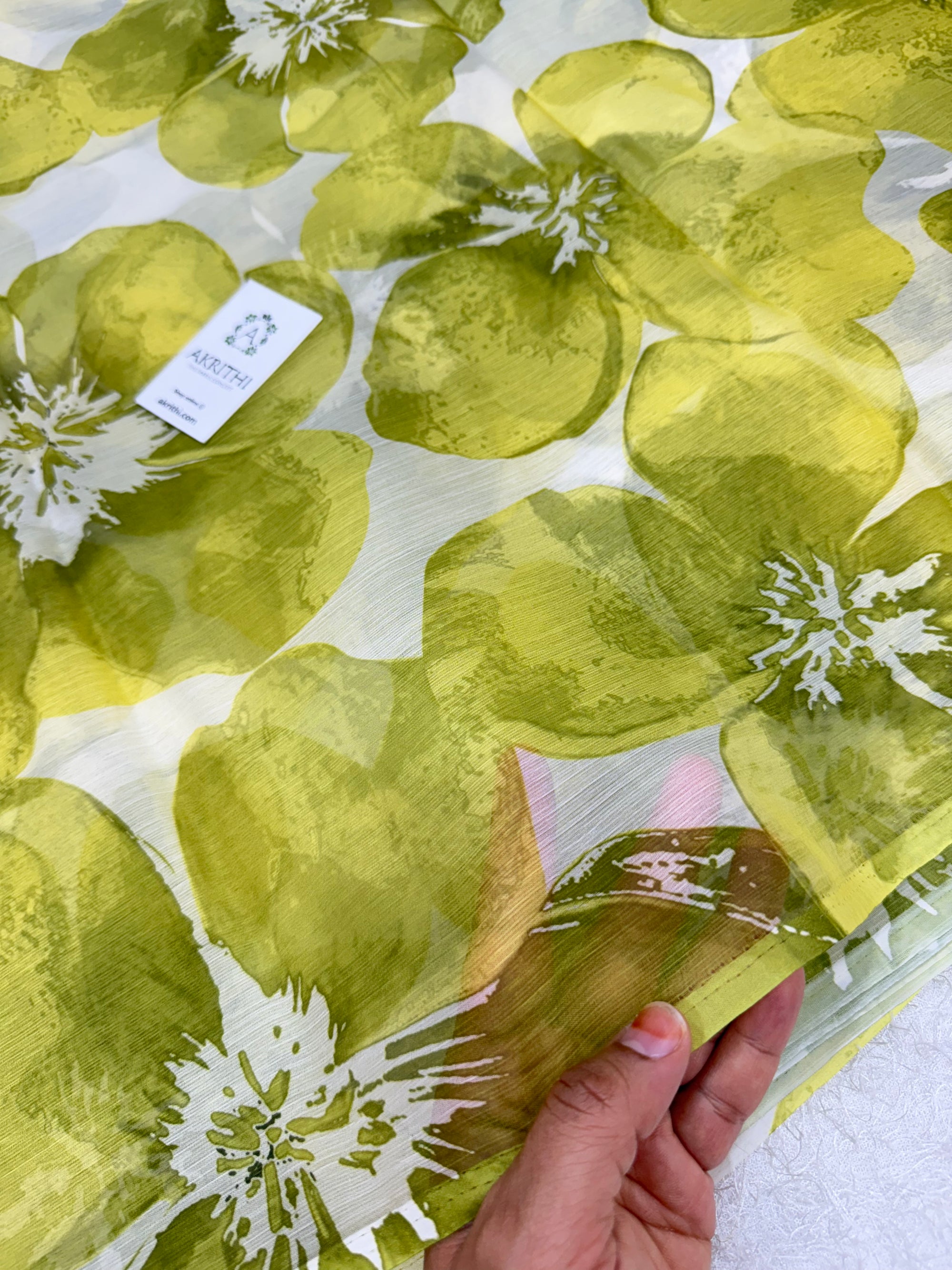 Digital floral printed chiffon fabric