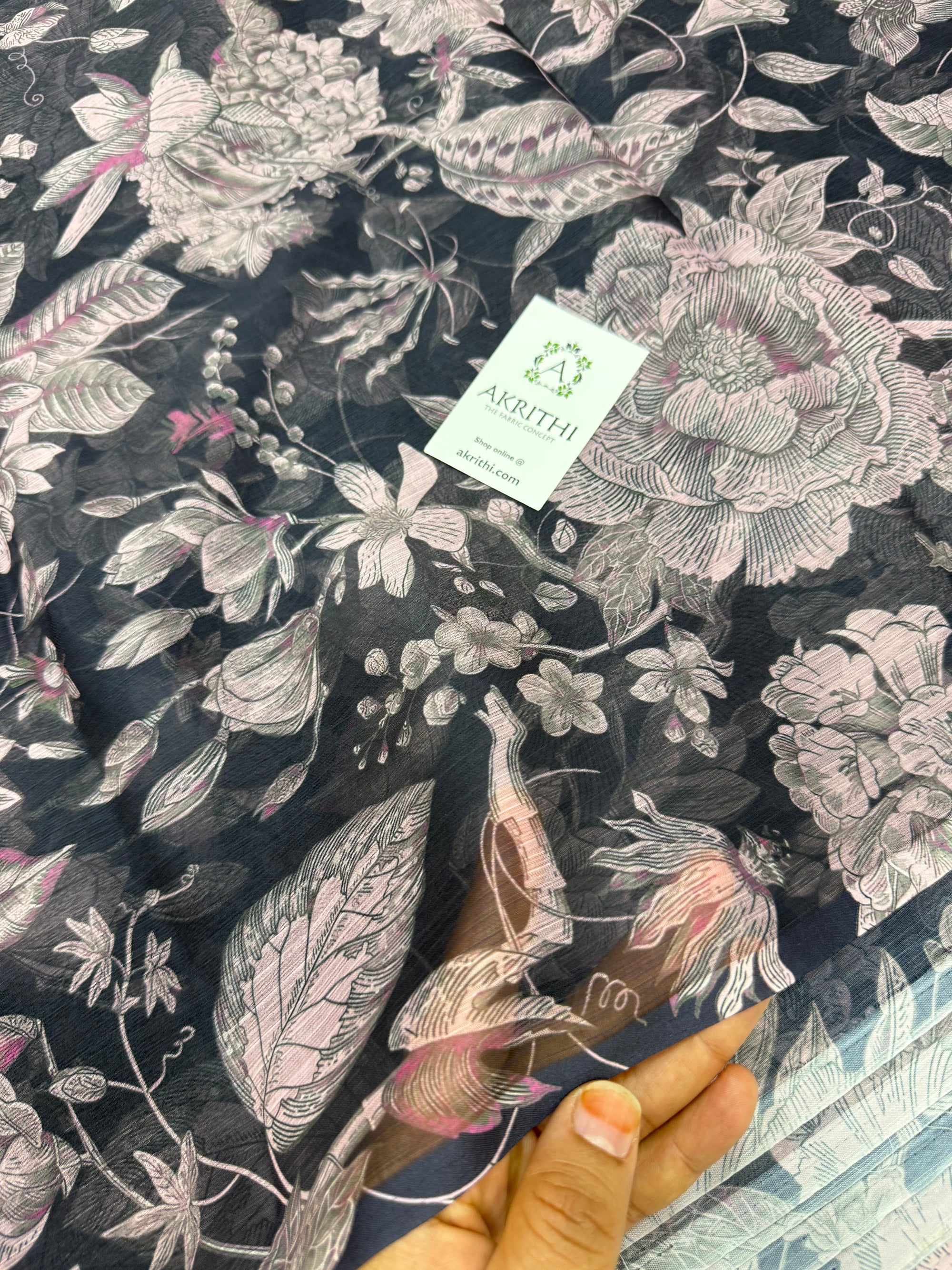 Digital floral printed chiffon fabric