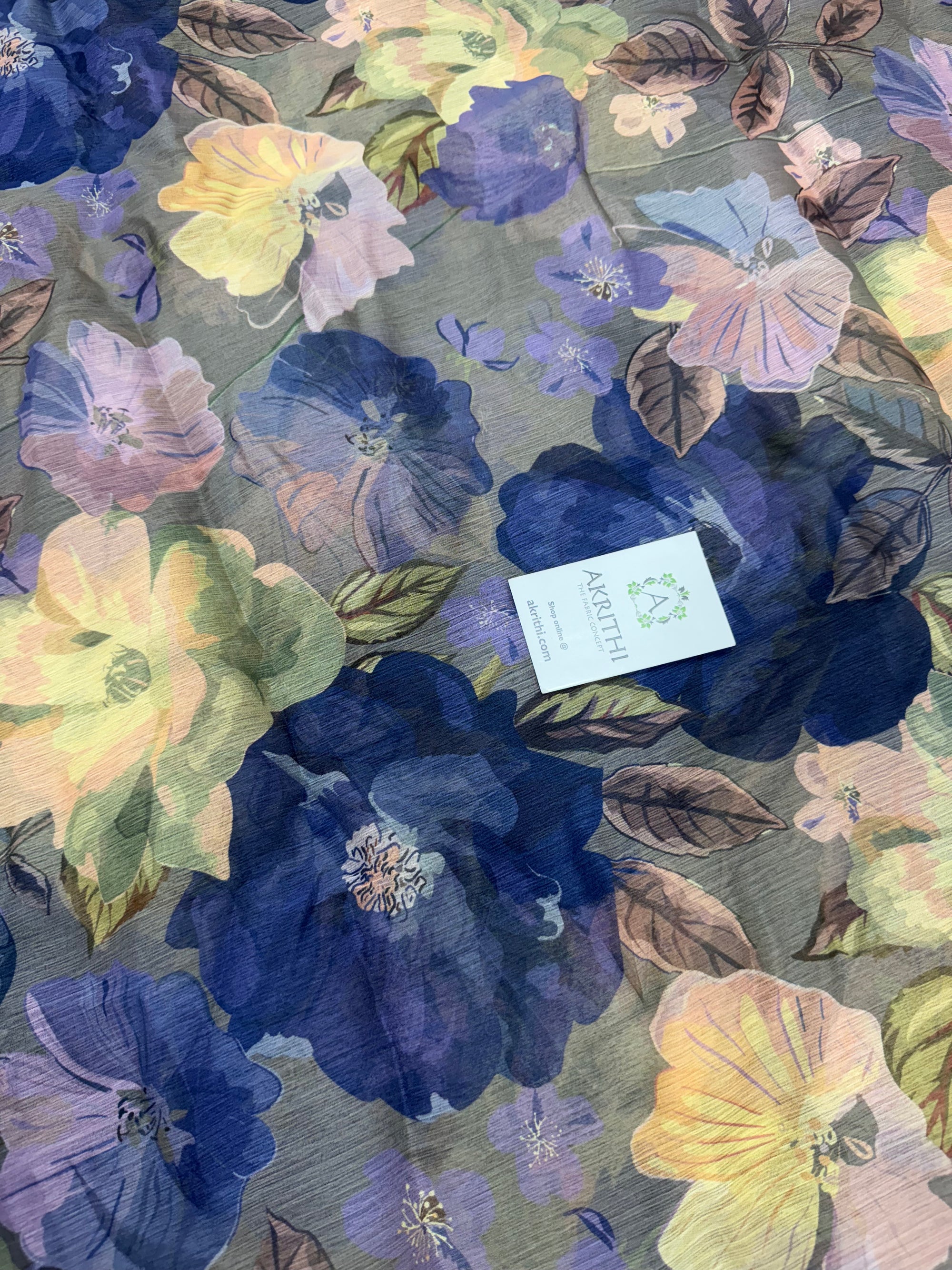 Digital floral printed chiffon fabric