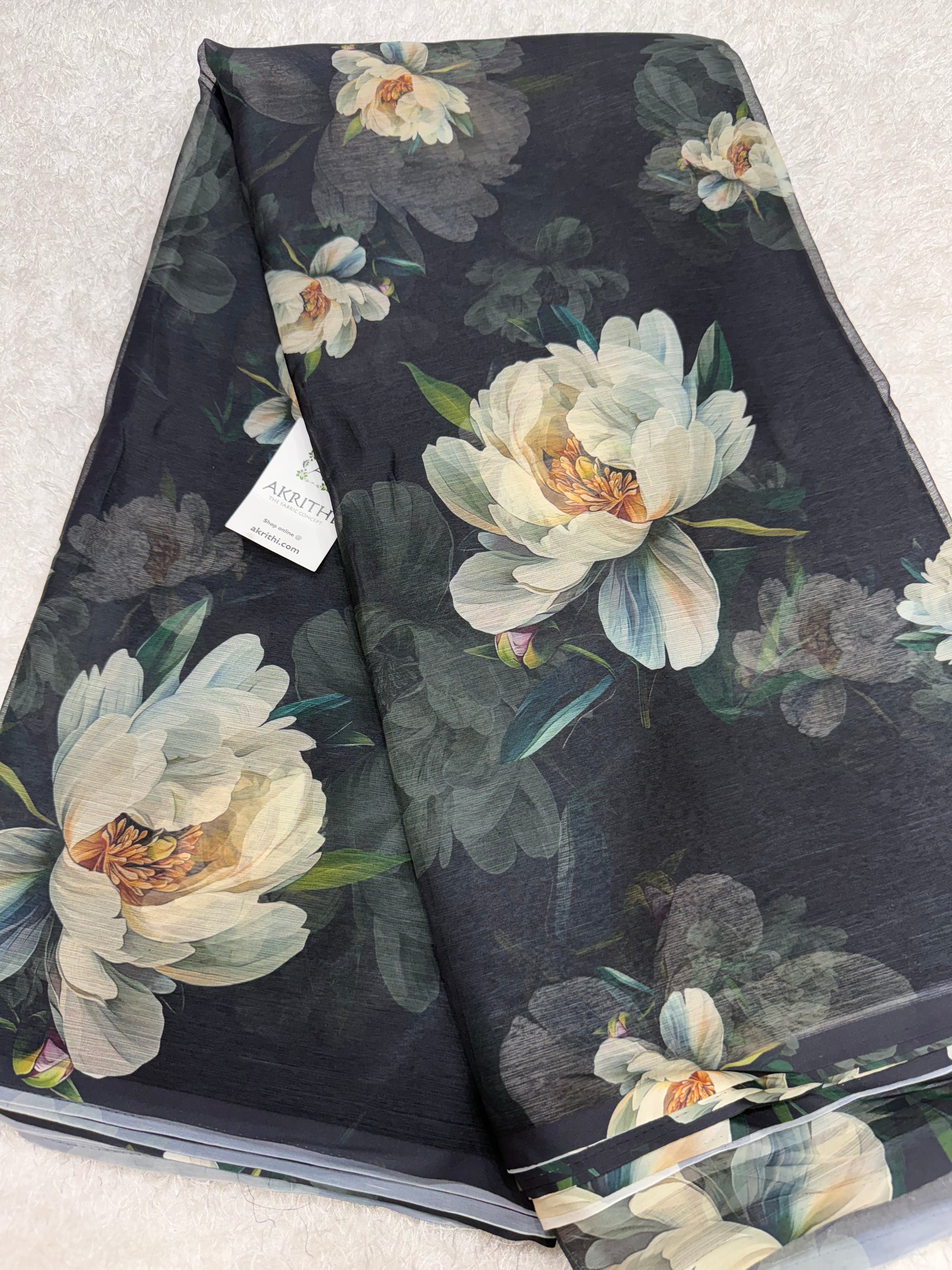 Digital floral printed chiffon fabric