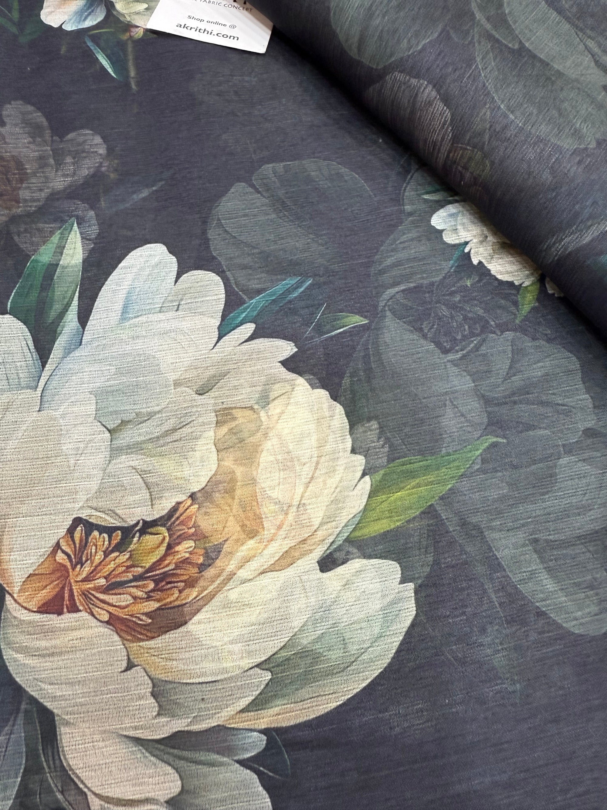 Digital floral printed chiffon fabric