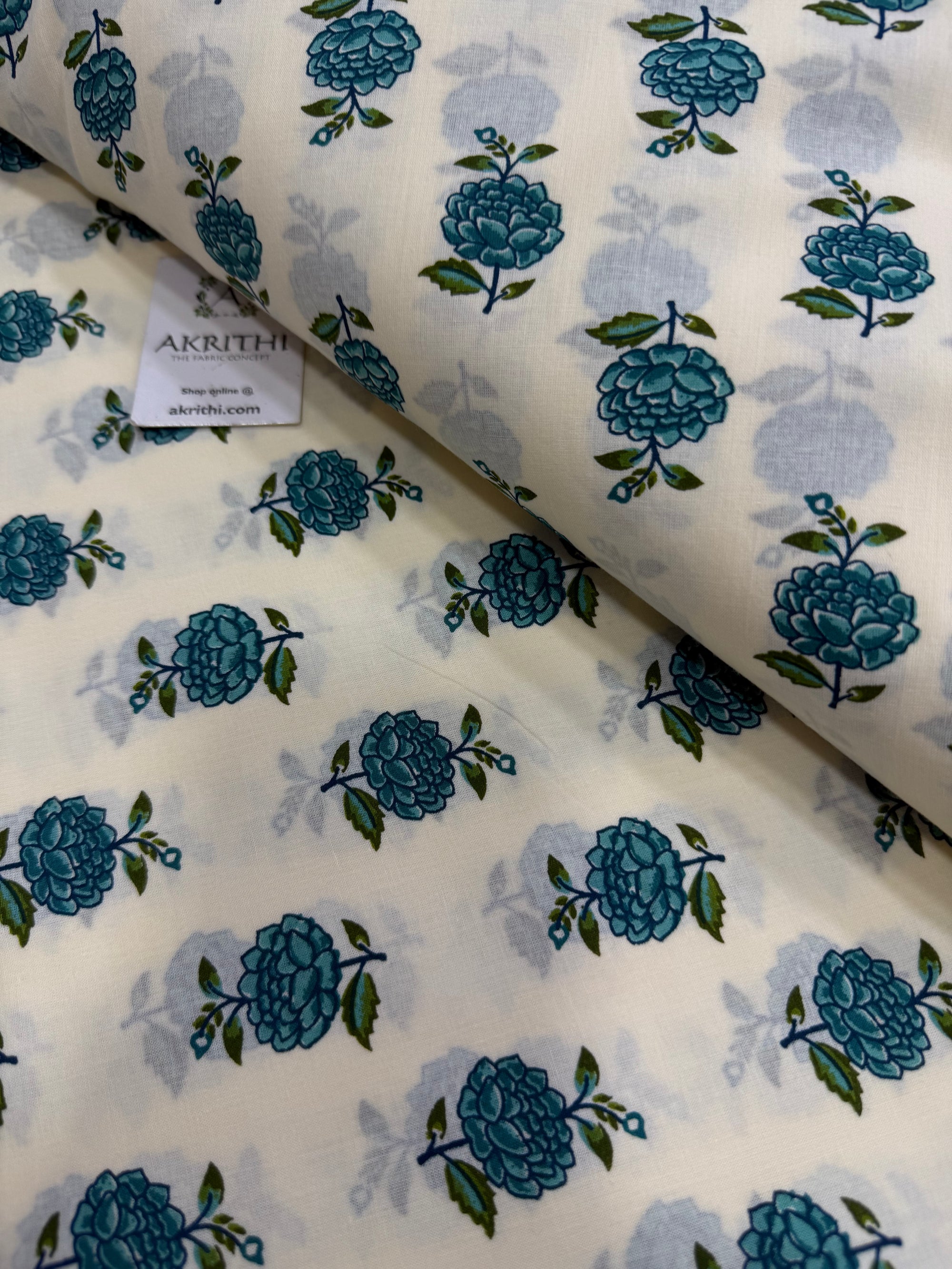 Printed pure cotton fabric