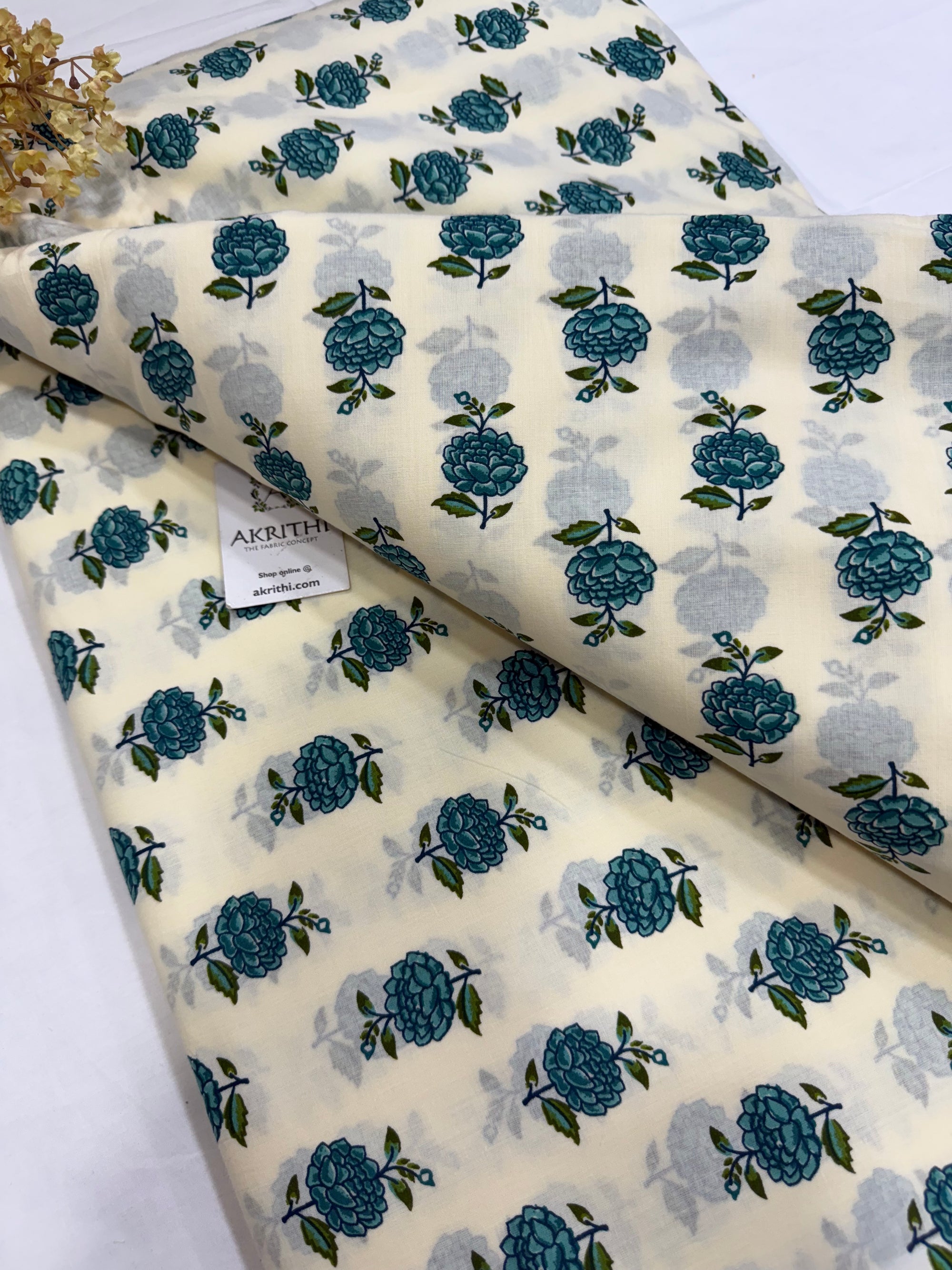 Printed pure cotton fabric