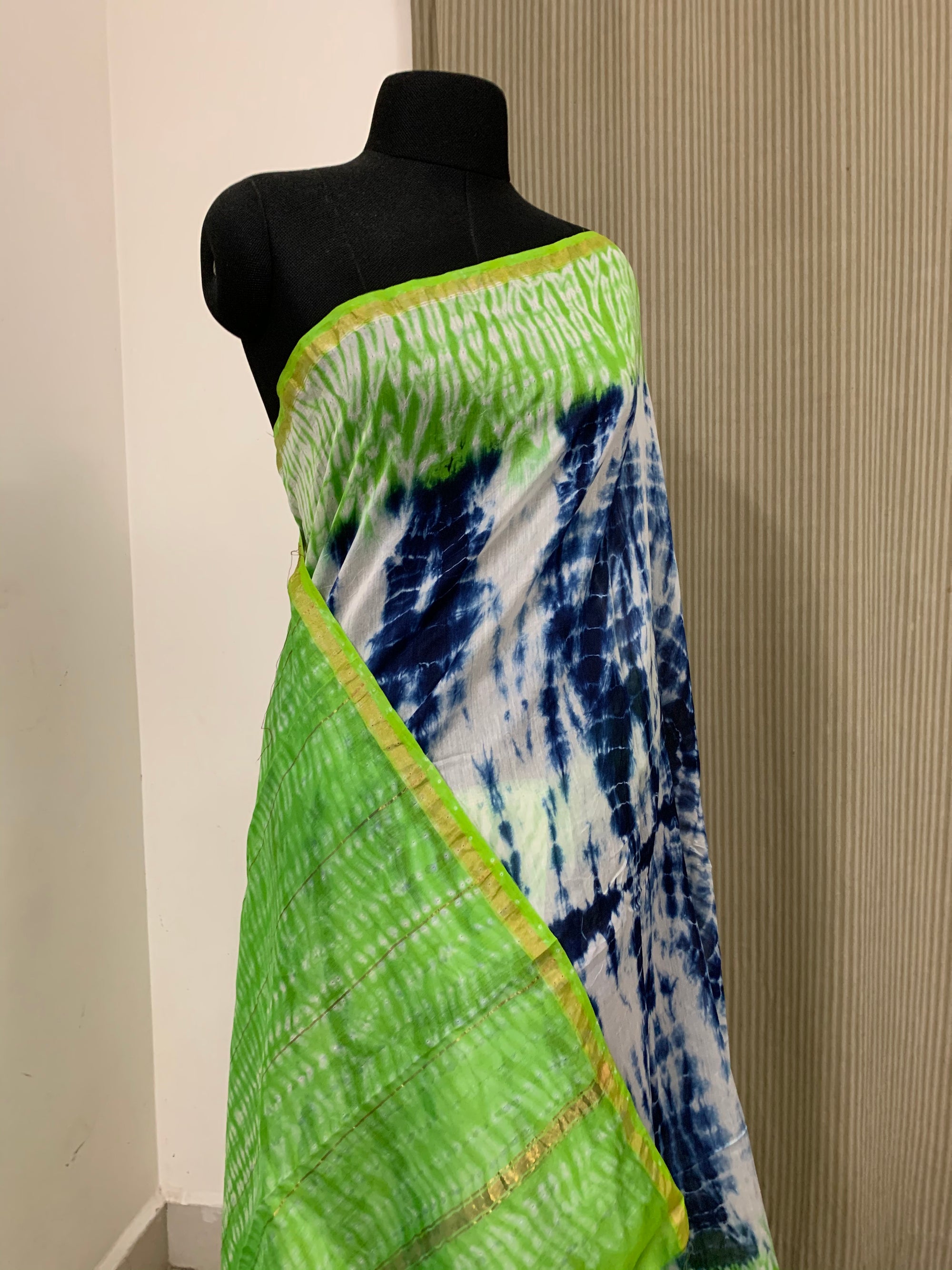 Silk Cotton shibori saree with blouse