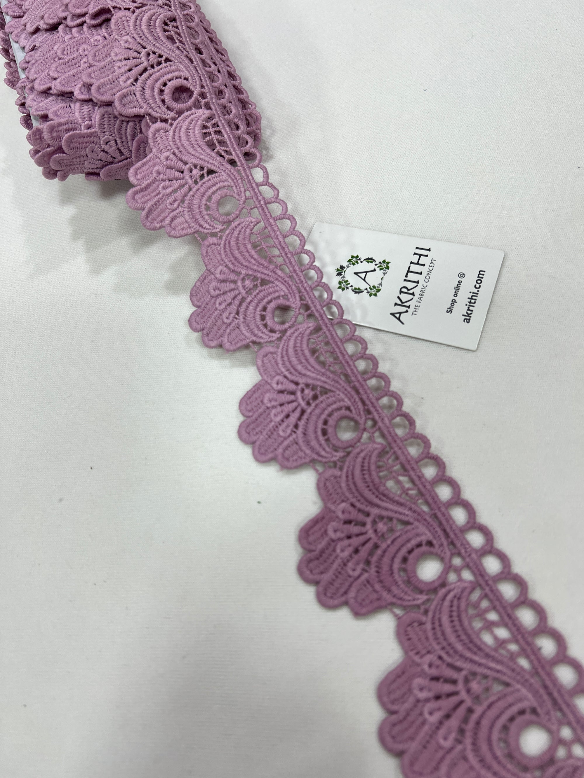 Crochet lace per metre