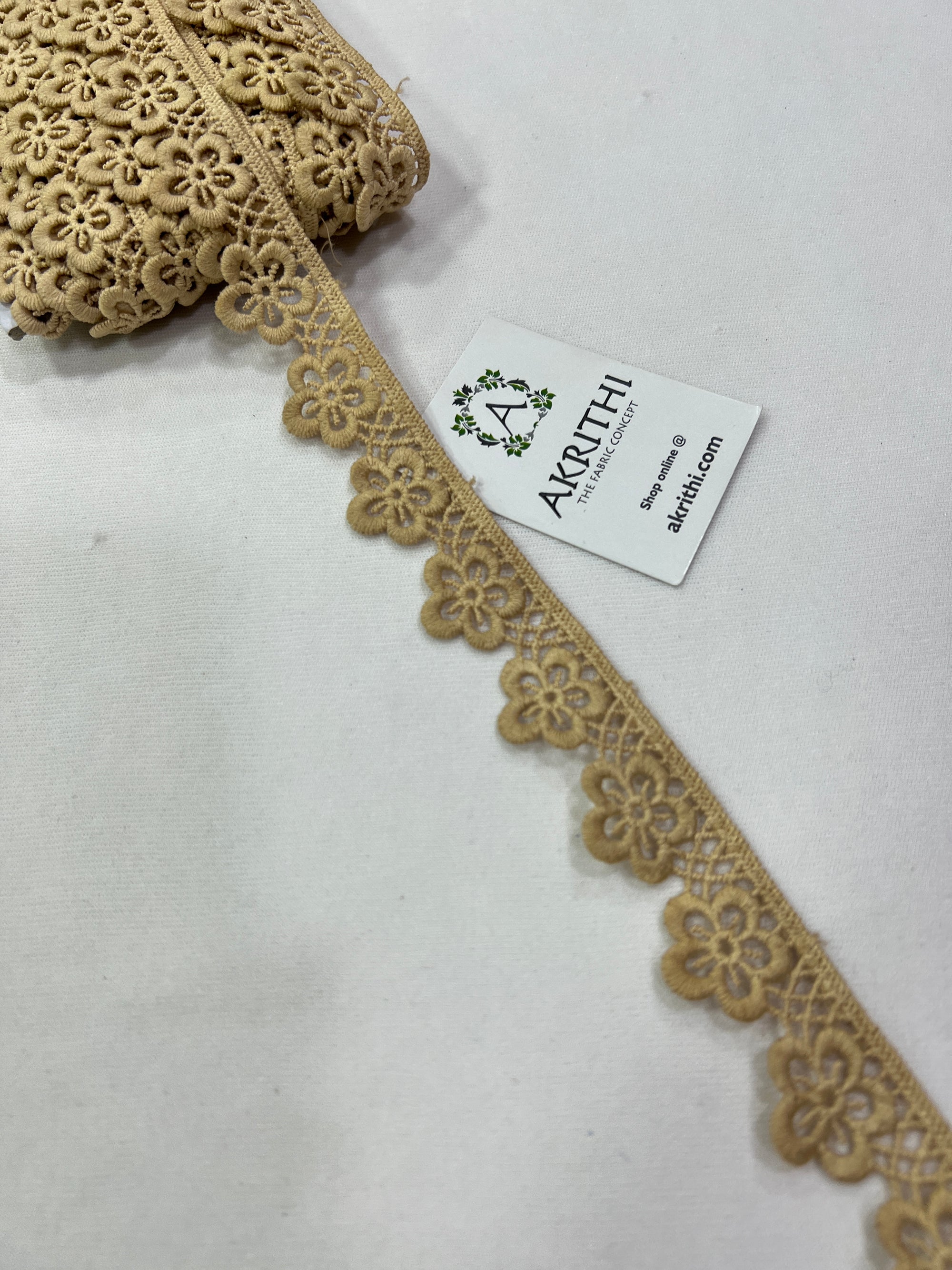 Crochet lace per metre