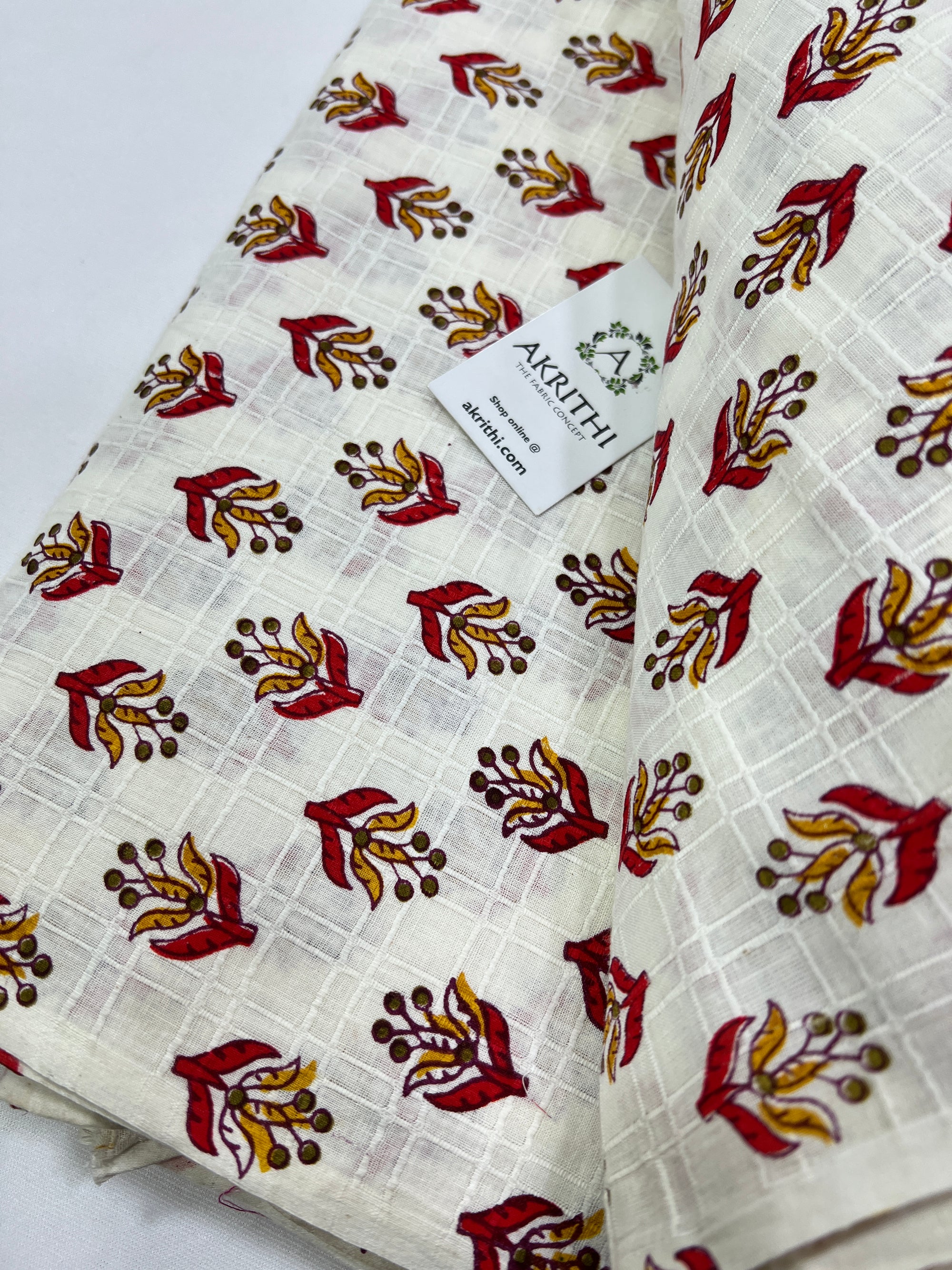 Printed pure cotton fabric