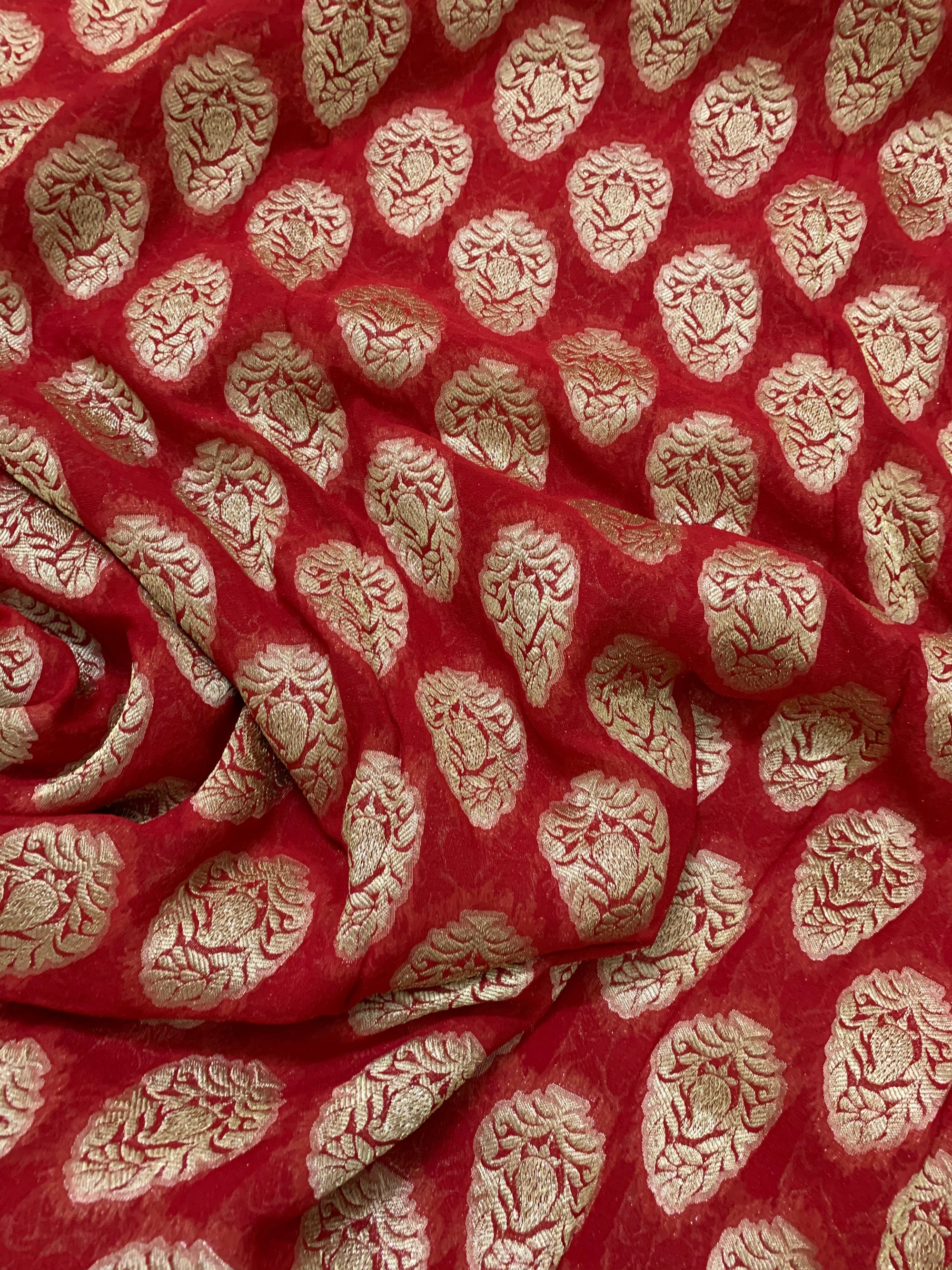 Pure georgette woven fabric