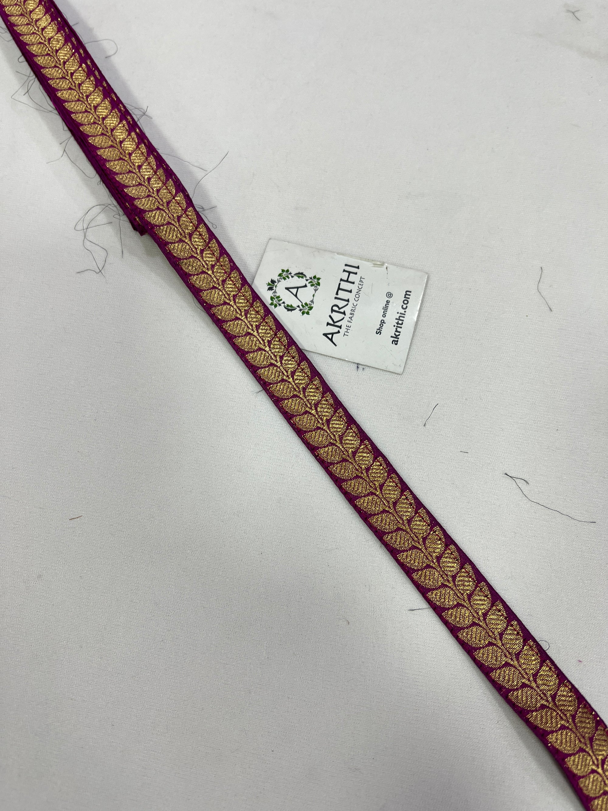 Handloom Banarasi lace 5 metres roll