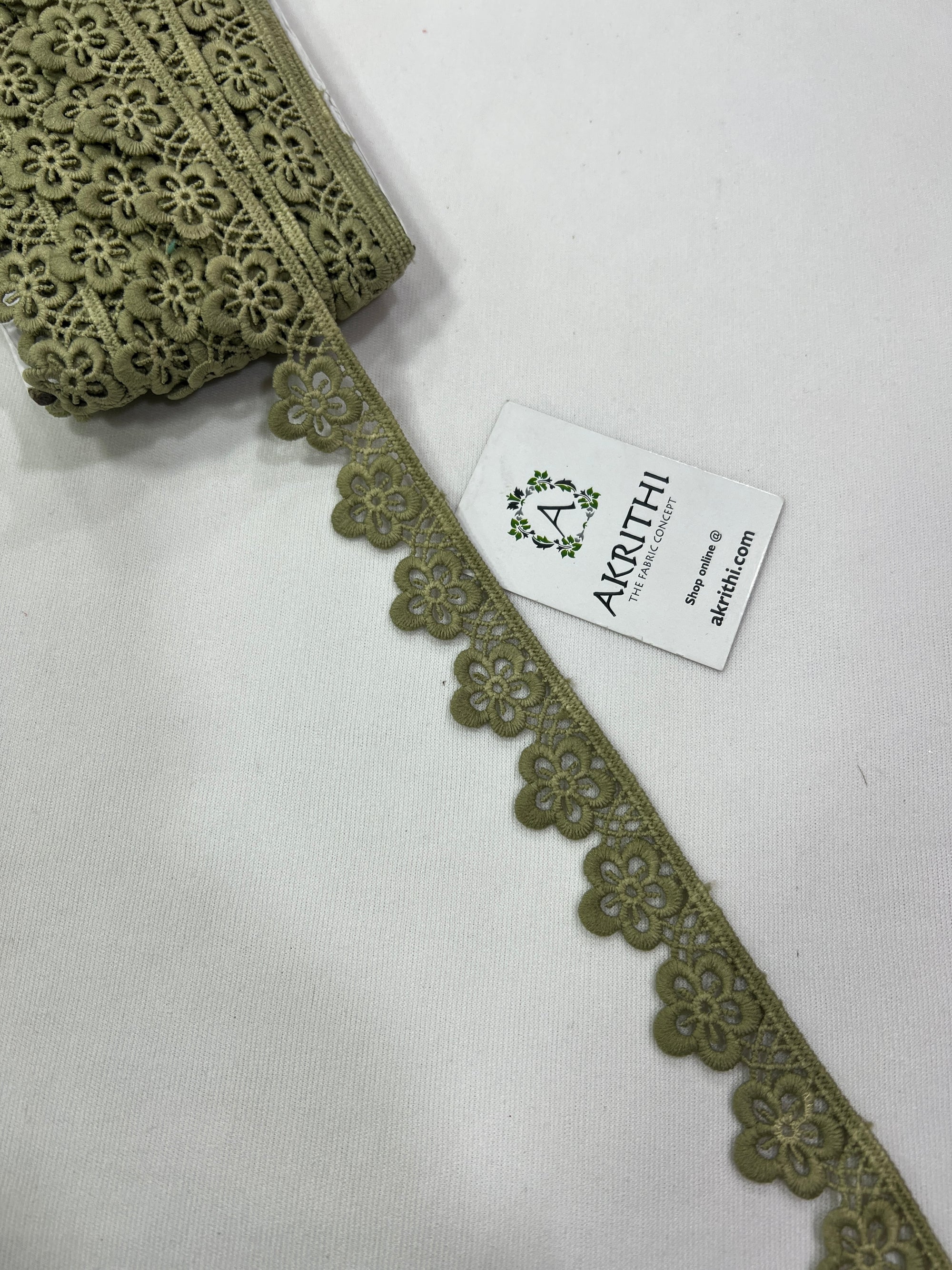 Crochet lace per metre