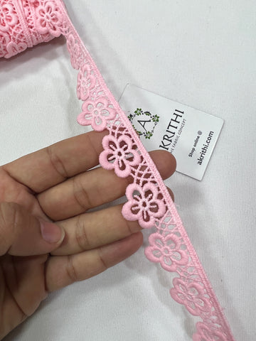 Crochet lace per metre