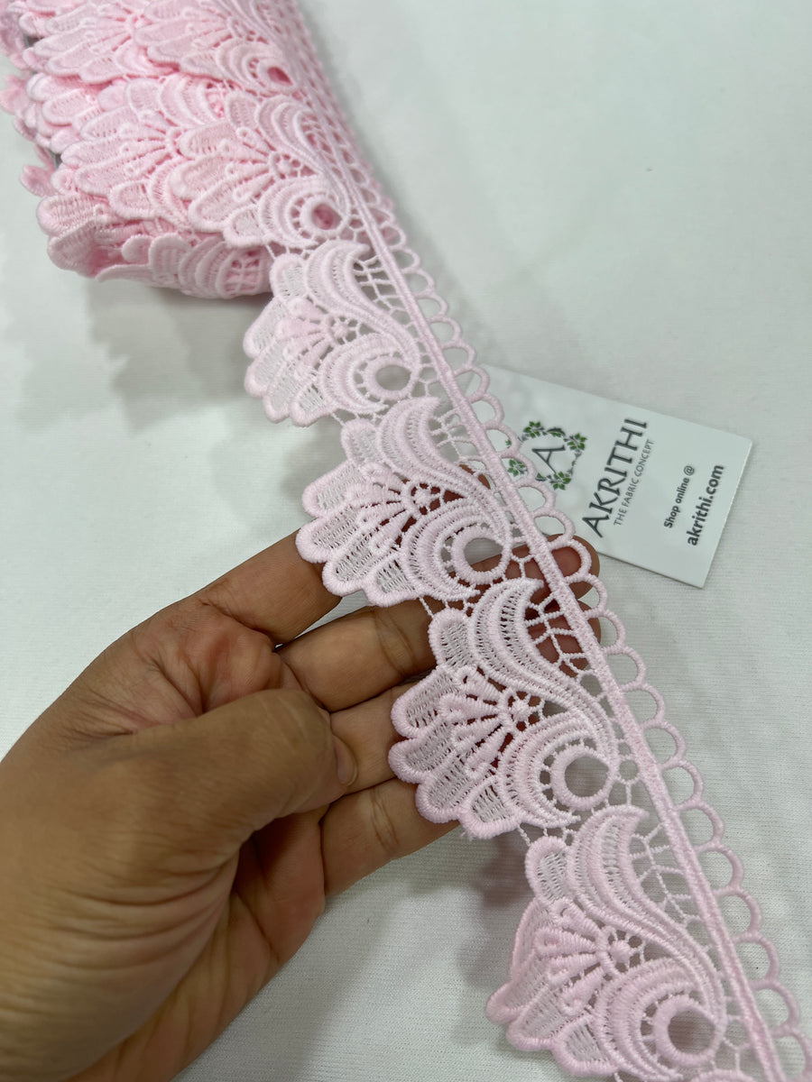 Crochet lace per metre