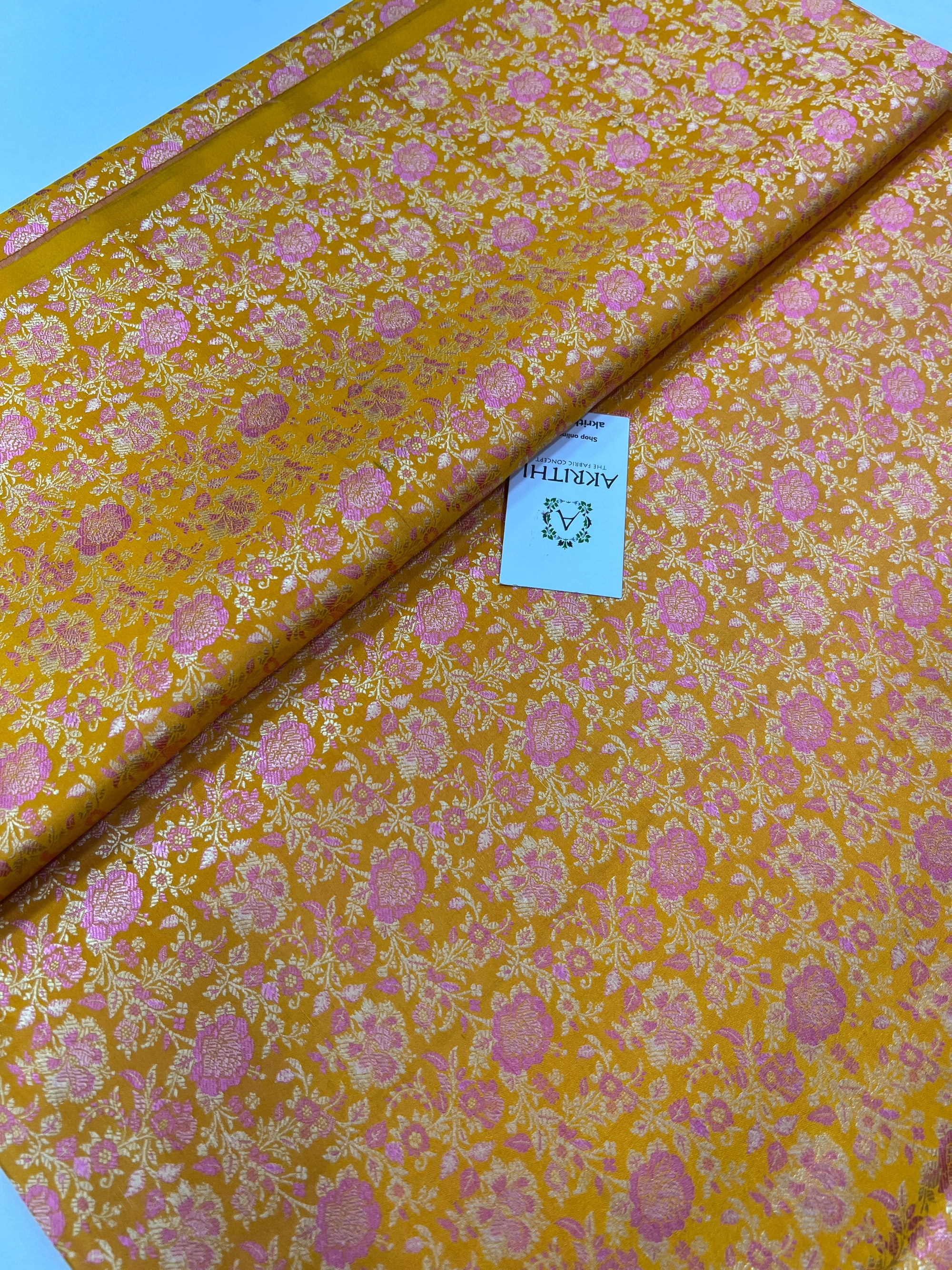 Handloom Banarasi brocade fabric