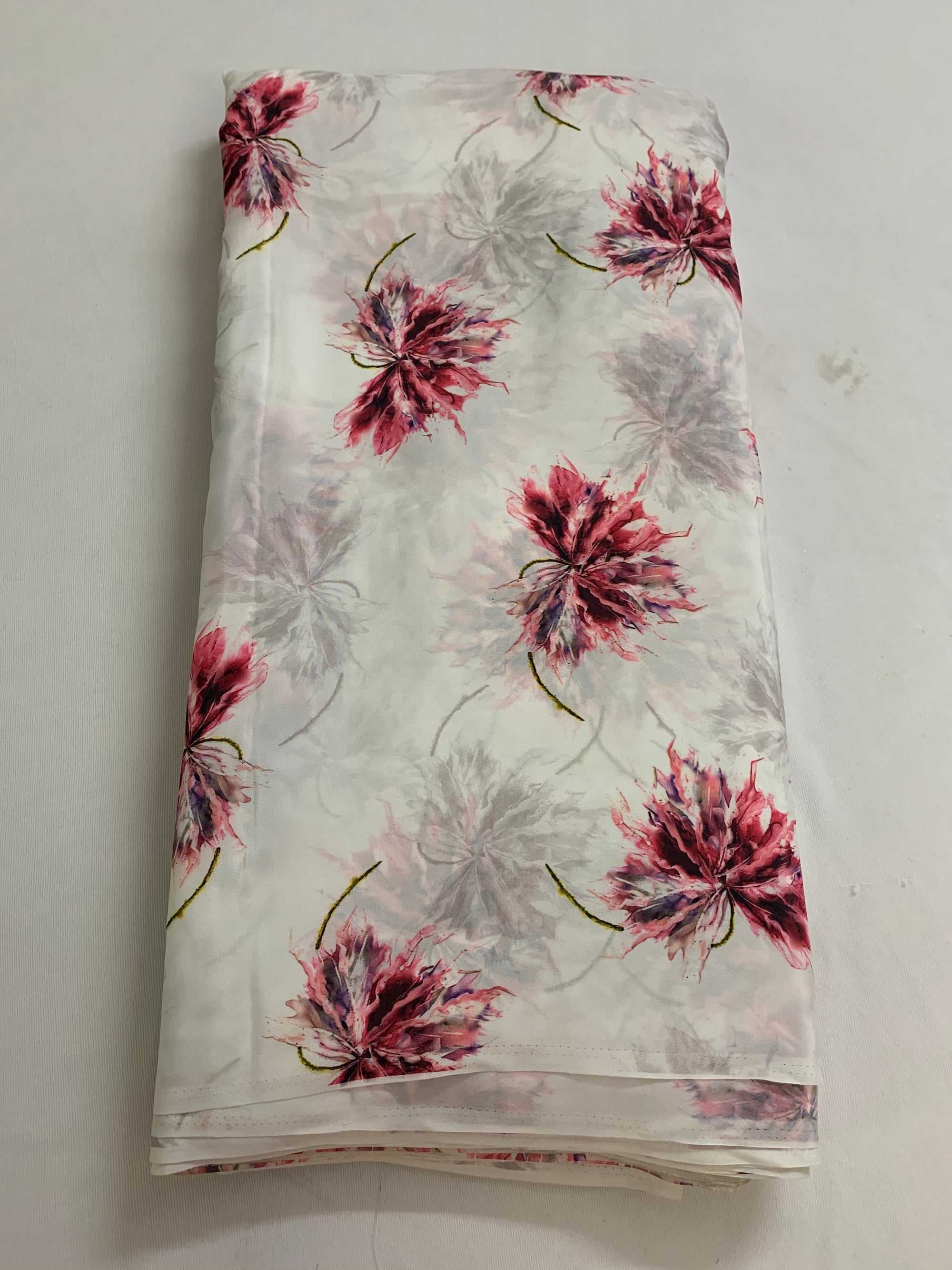 Digital floral Printed crepe fabric