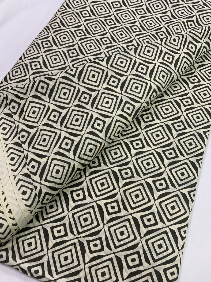 Printed pure cotton fabric