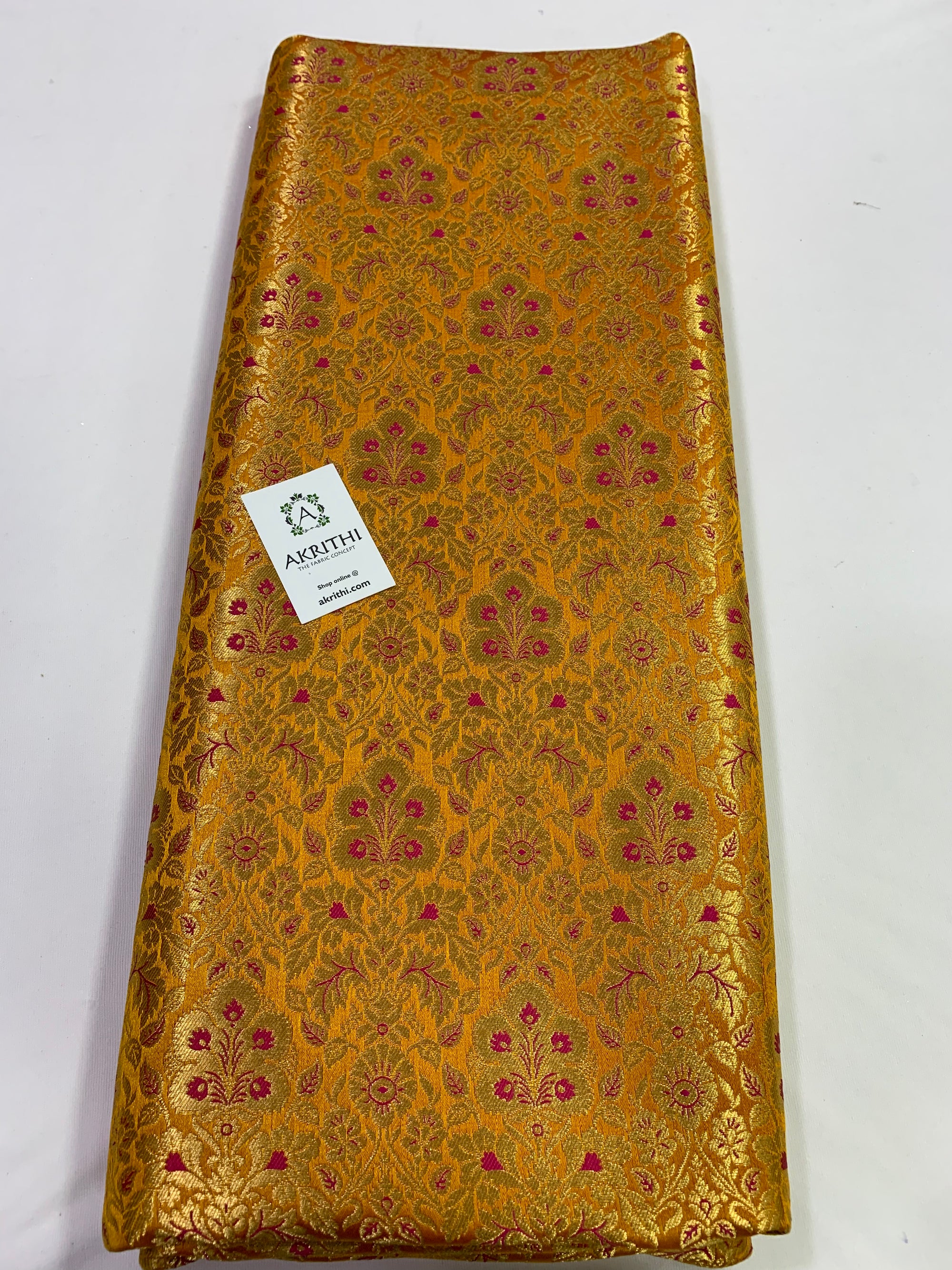 Handloom Banarasi brocade fabric