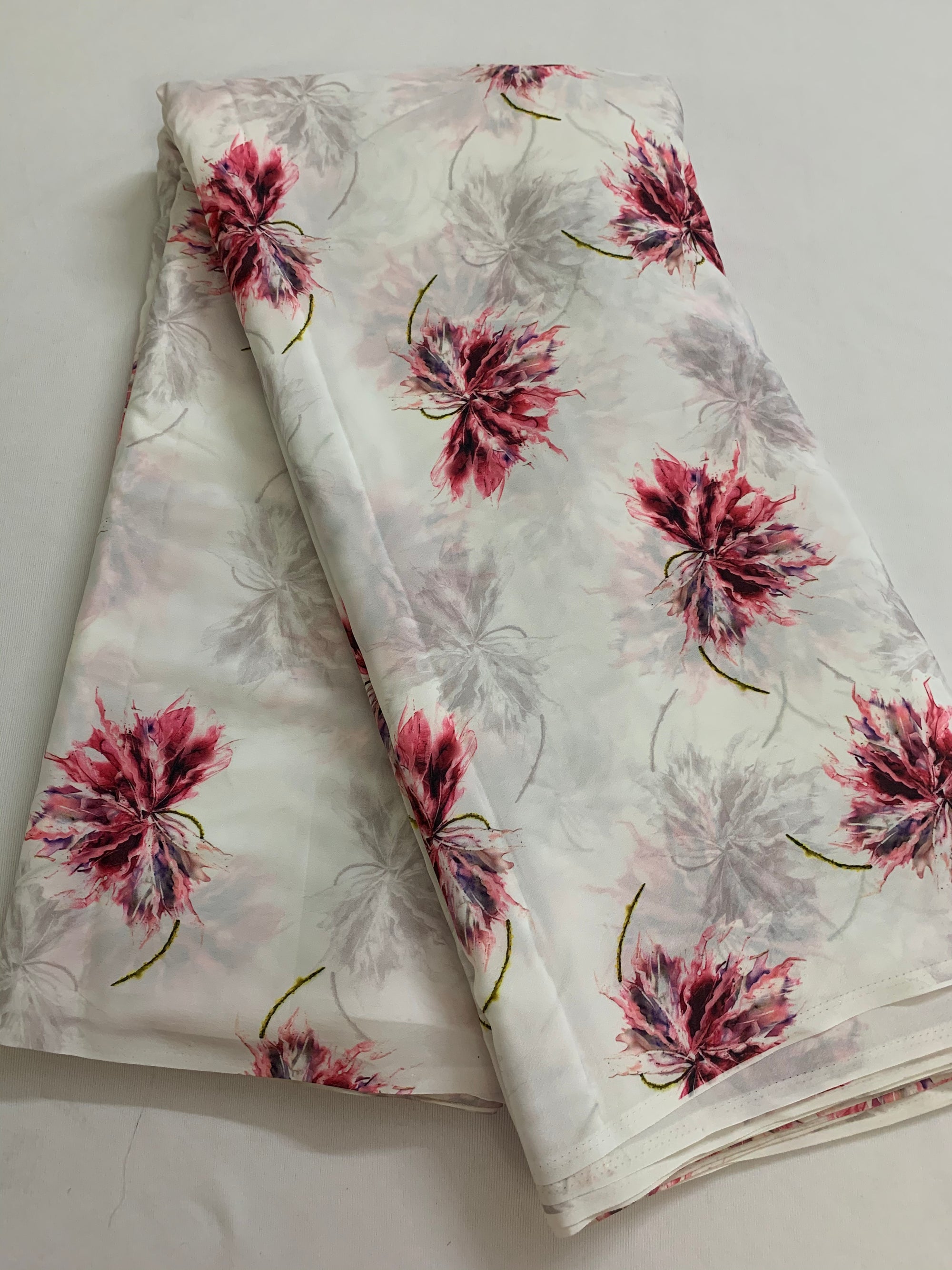 Digital floral Printed crepe fabric