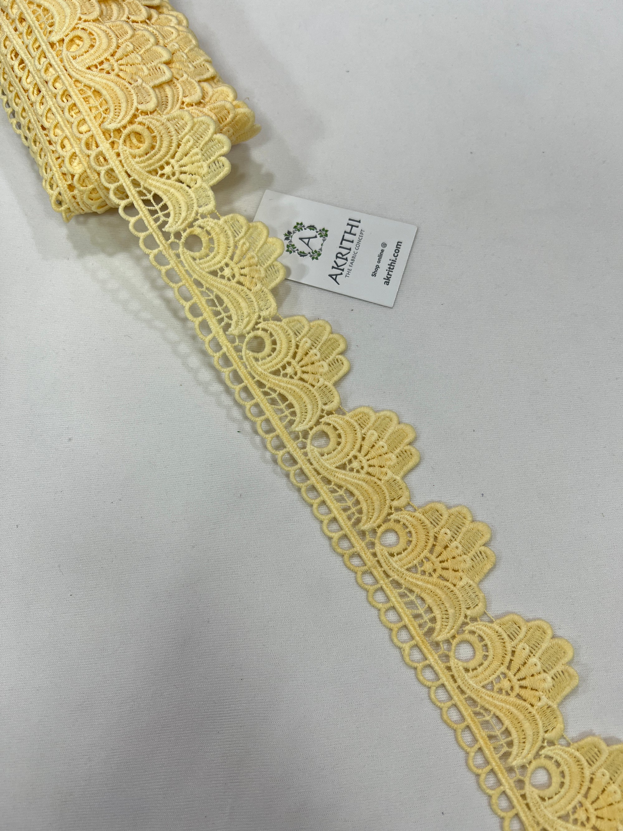 Crochet lace per metre