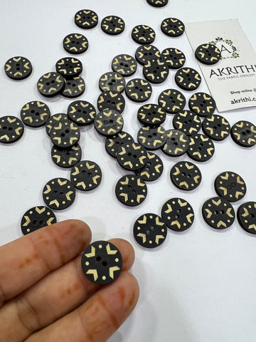 Button 10 piece