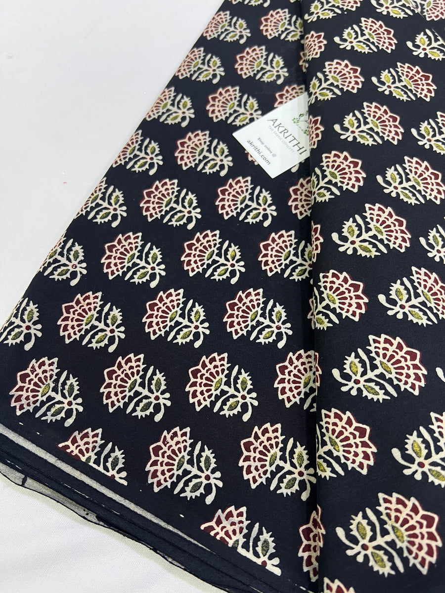 Printed pure cotton fabric