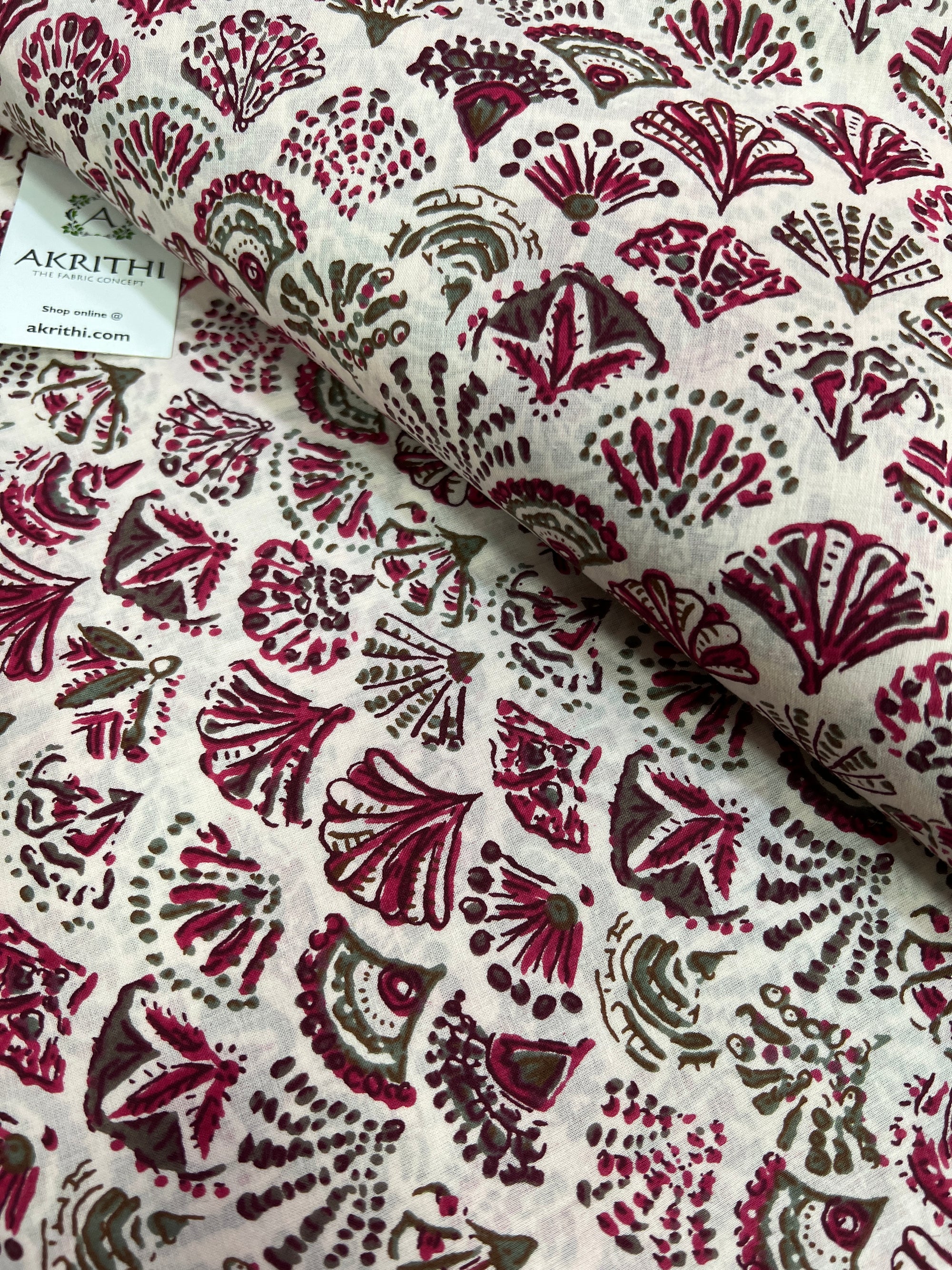 Printed pure cotton fabric