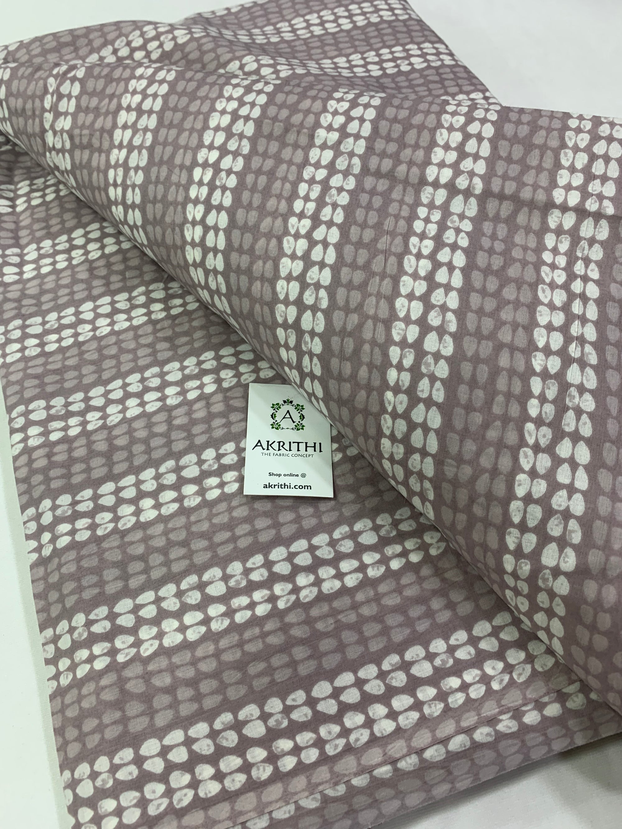 Printed pure cotton fabric