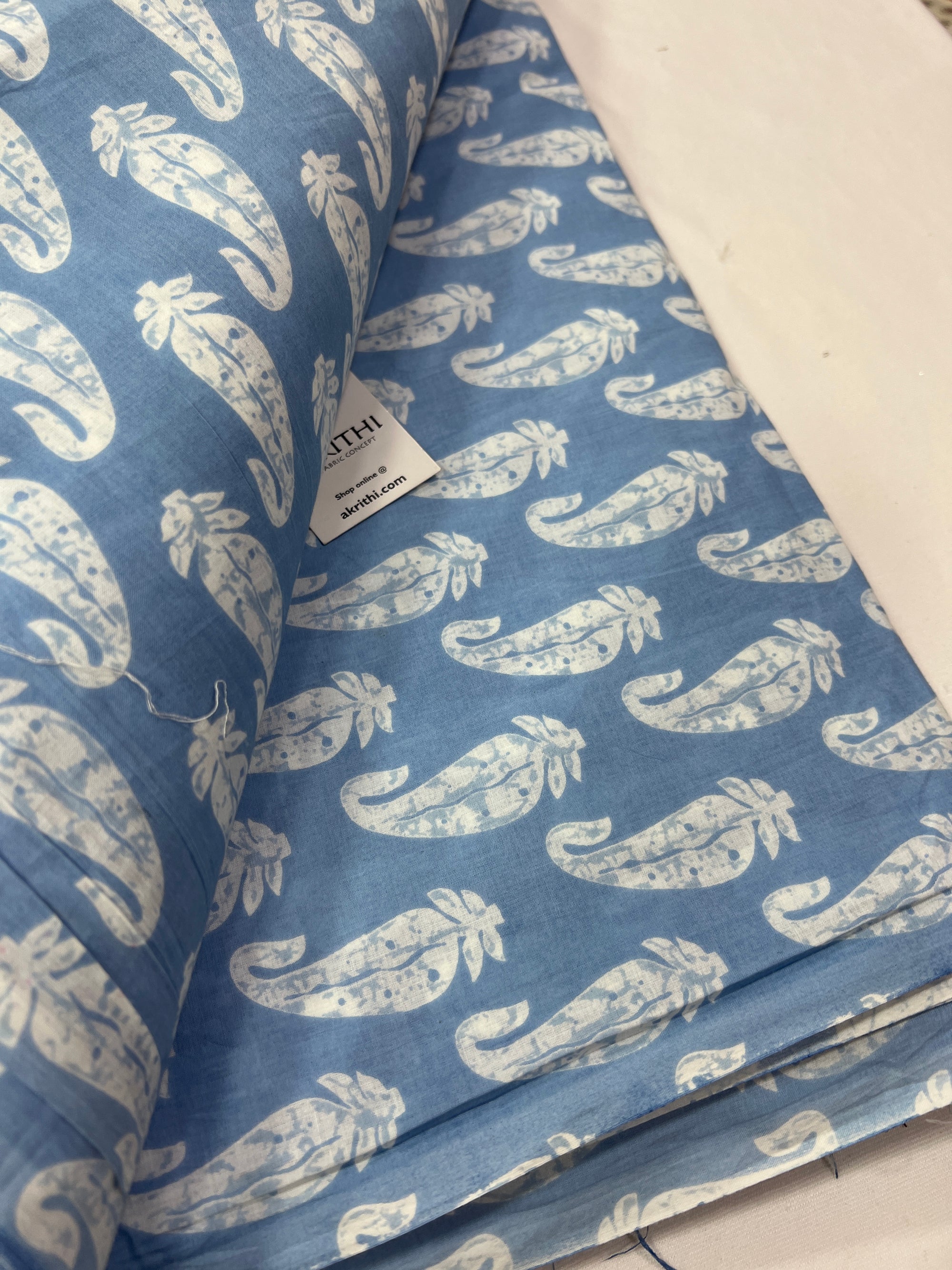 Printed pure cotton fabric