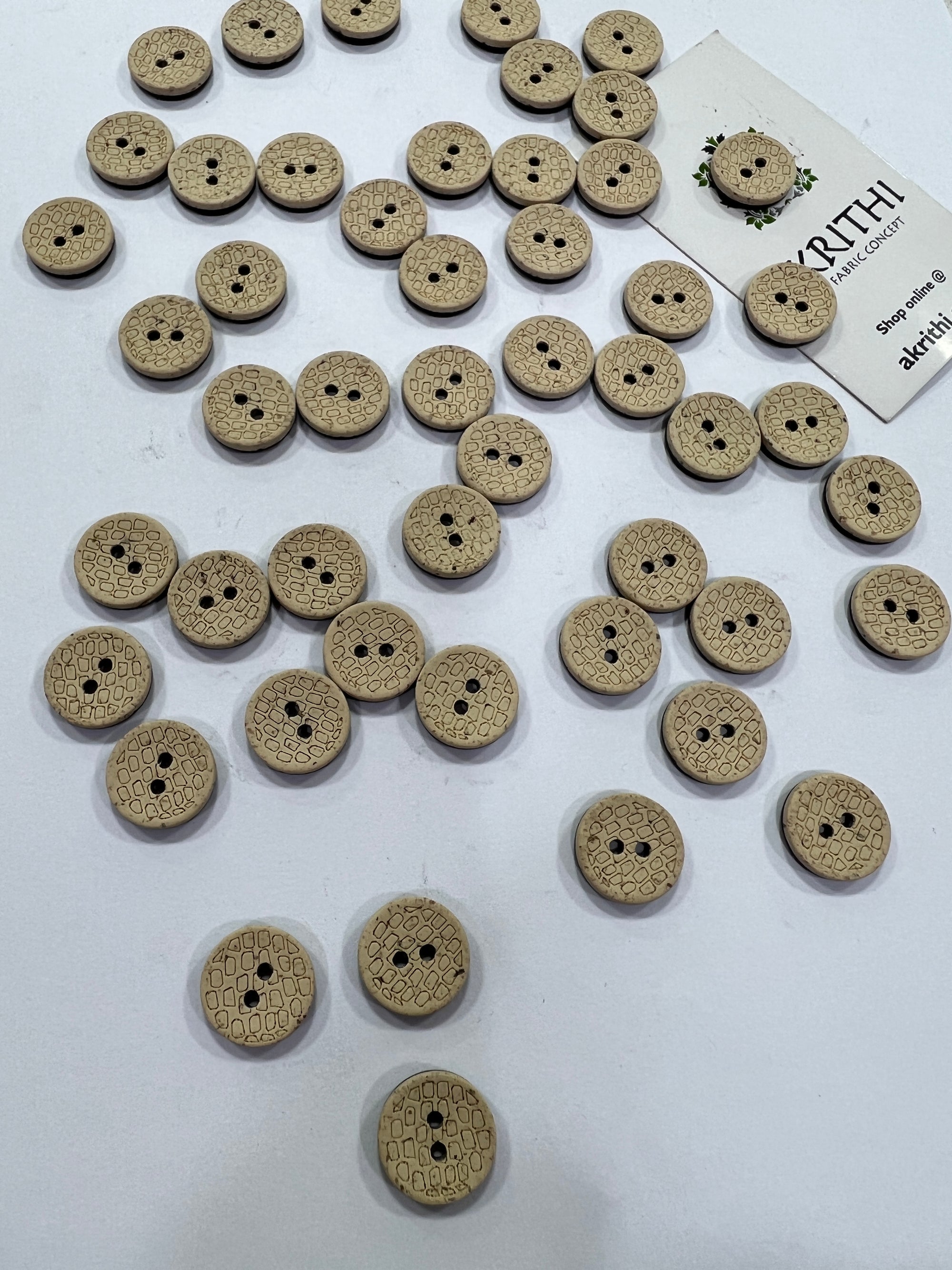 Button 10 piece