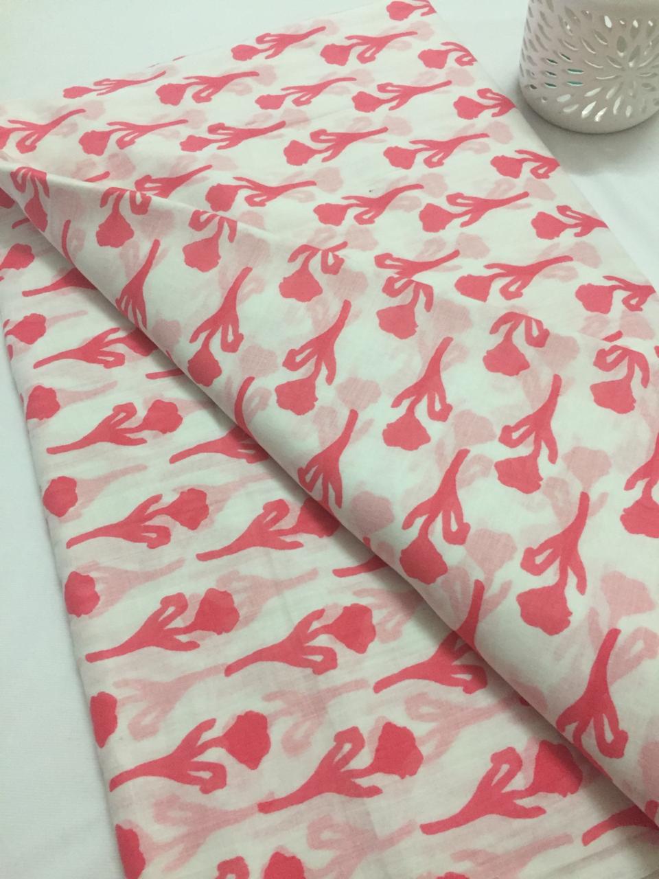 Printed mul cotton fabric