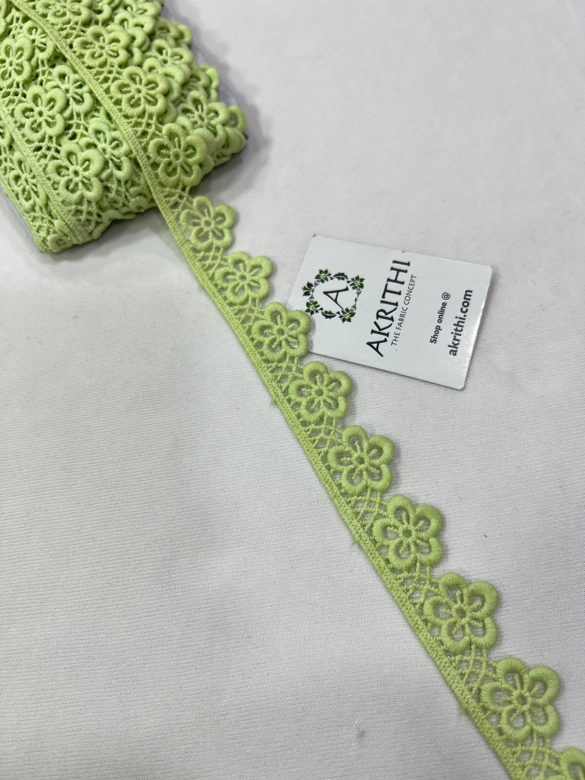 Crochet lace per metre